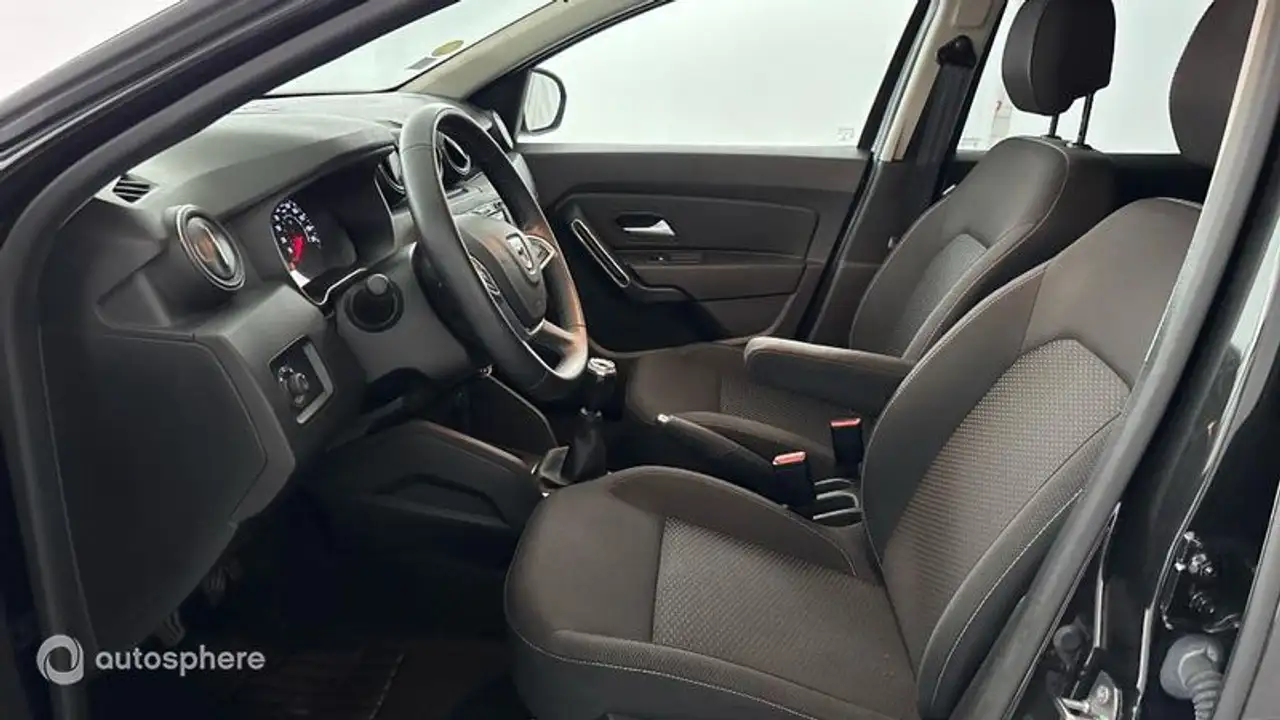 Dacia Duster — photo 12