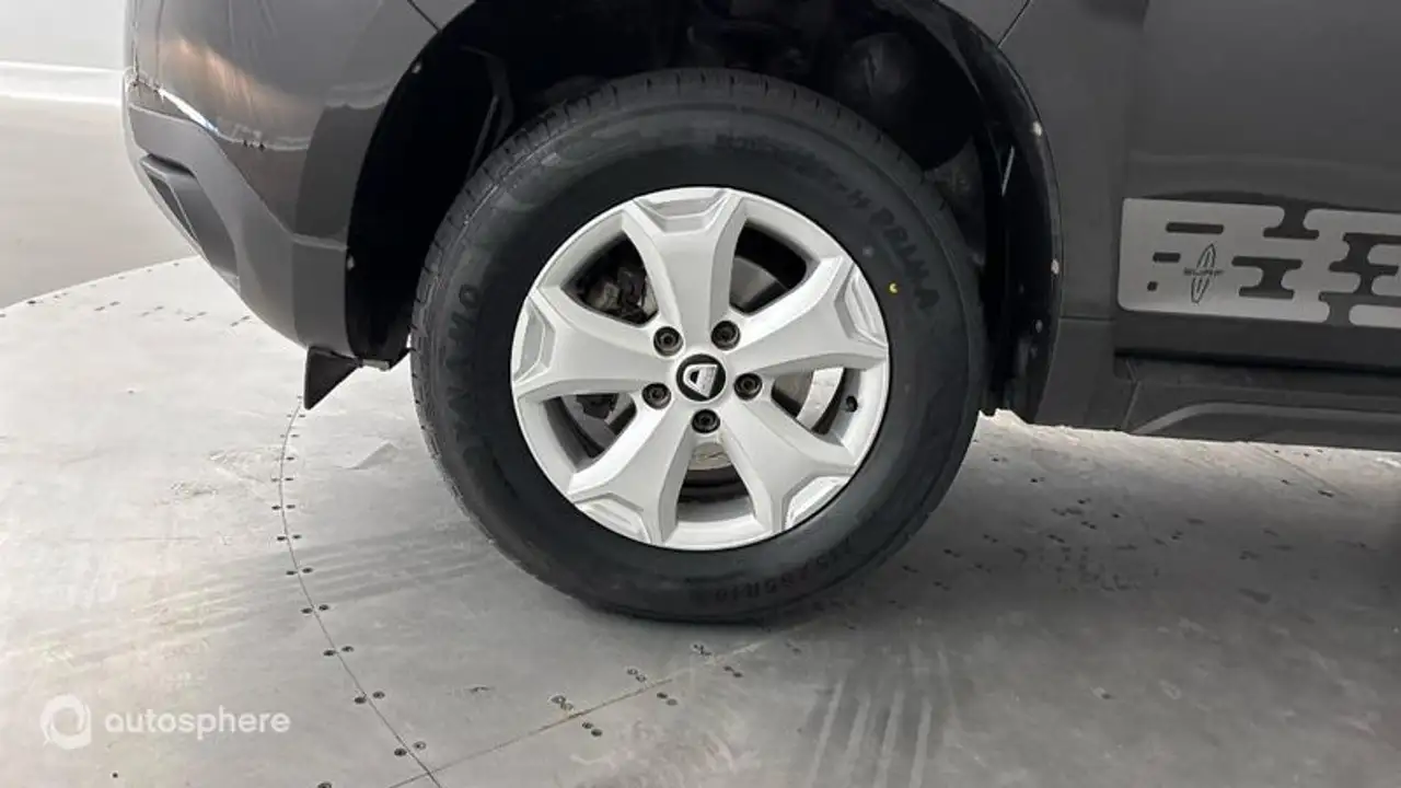 Dacia Duster — photo 20