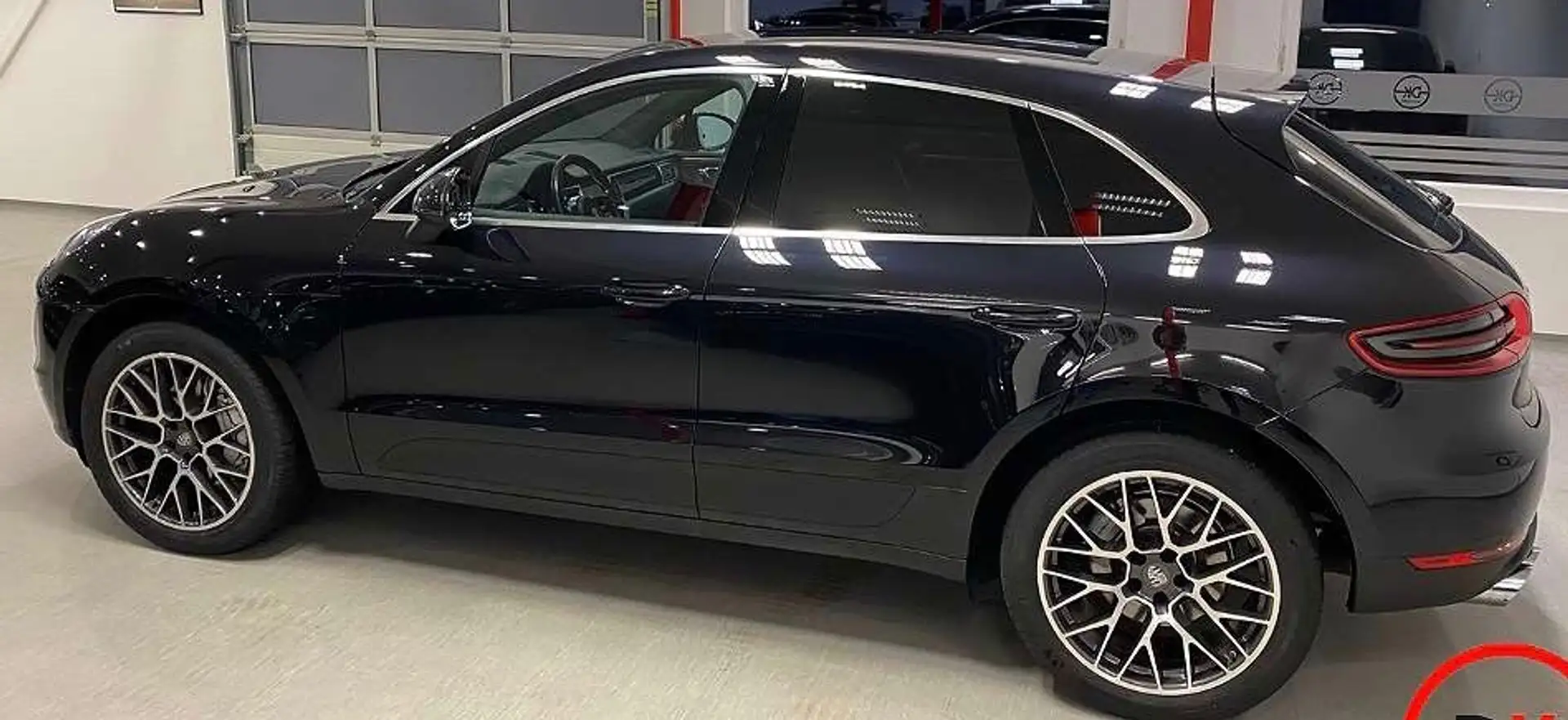 Porsche Macan Macan S 3,0 20 Zoll Räder Luftfederung!! Schwarz - 1
