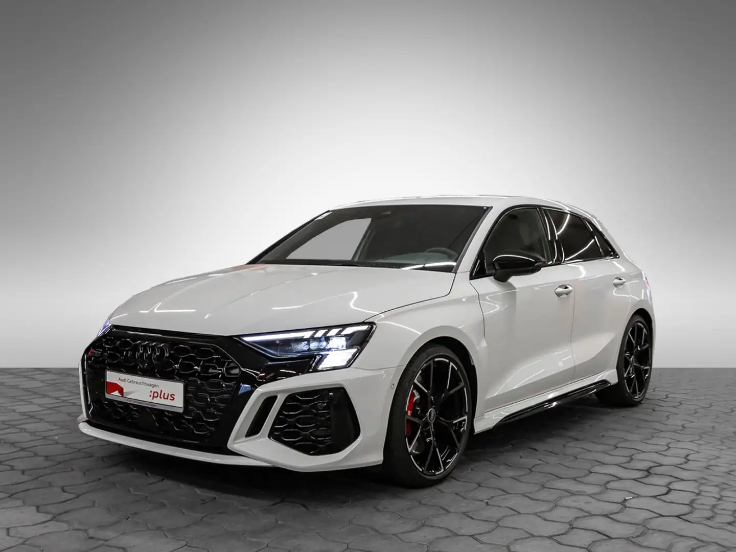 Audi RS3 RS 3 Sportback S tronic Matrix SHZ Keyless VC Bílá - 2