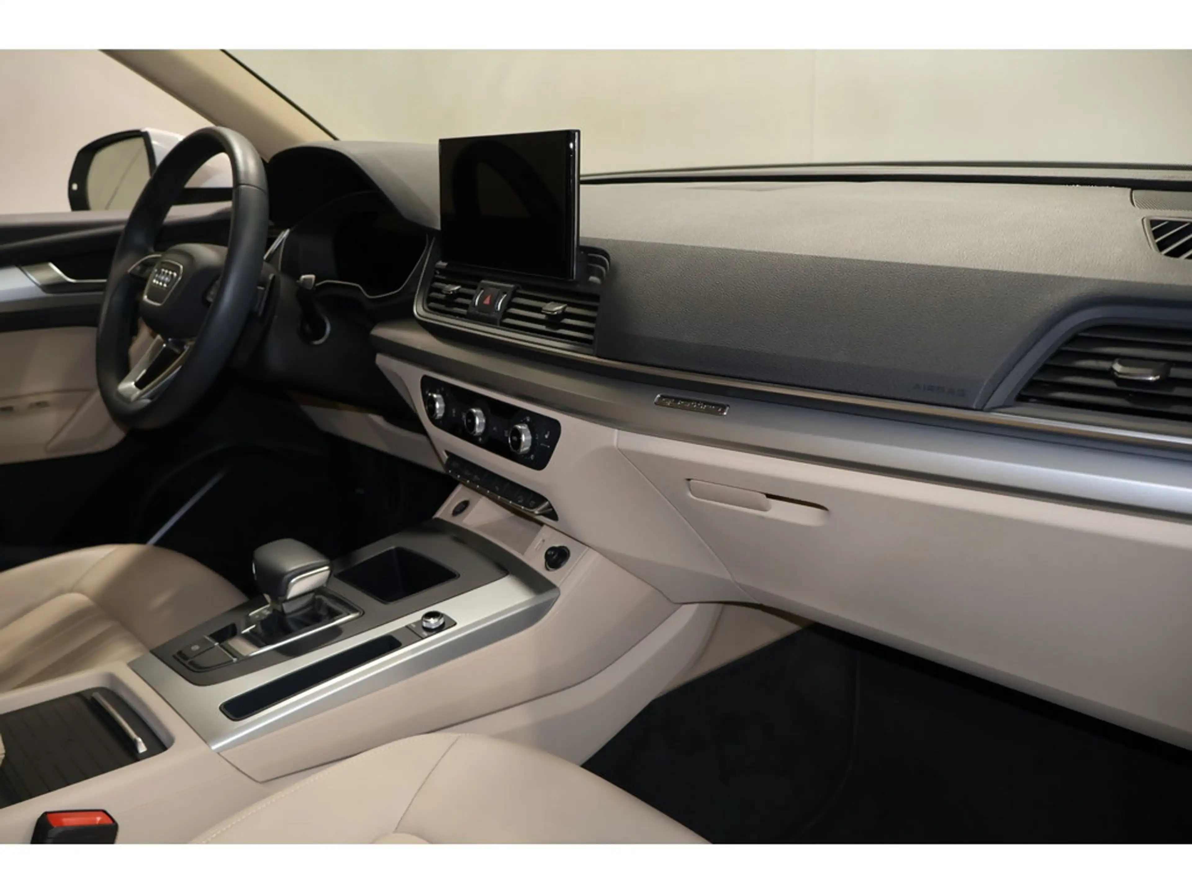 Audi Q5 Sportback 40 TDI quattro advanced LED*PDC*Tempomat * — photo 14