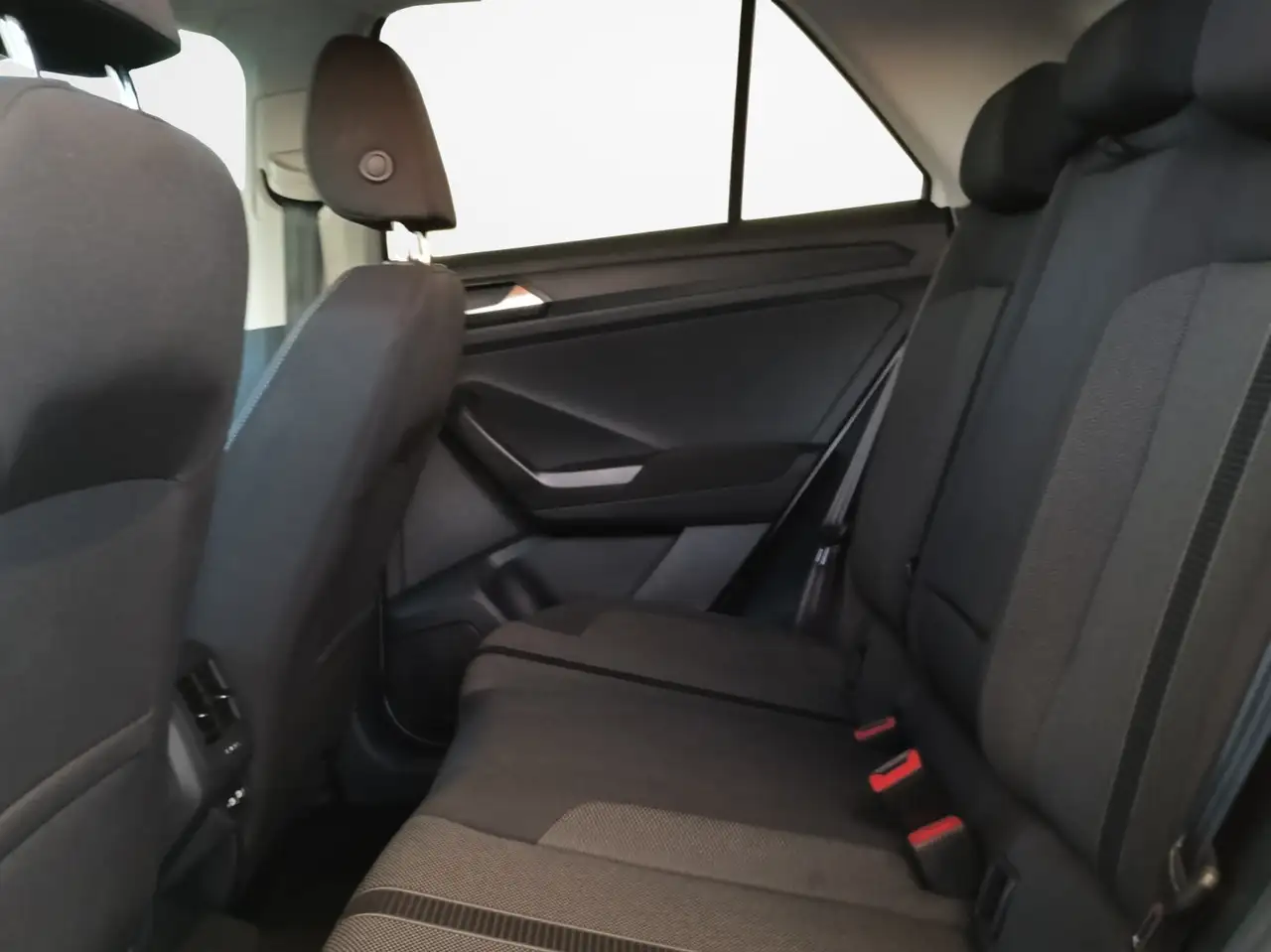 Volkswagen T-Roc 2.0 TDI DSG Life 12