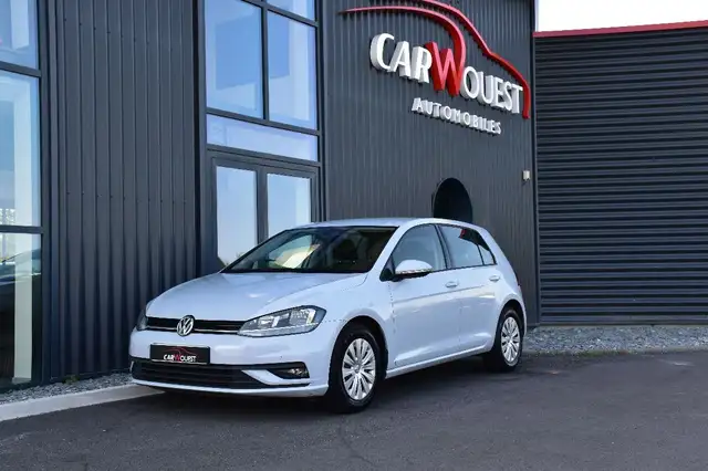 Volkswagen Golf VII (2) 1.6 TDI 115 TRENDLINE 5P