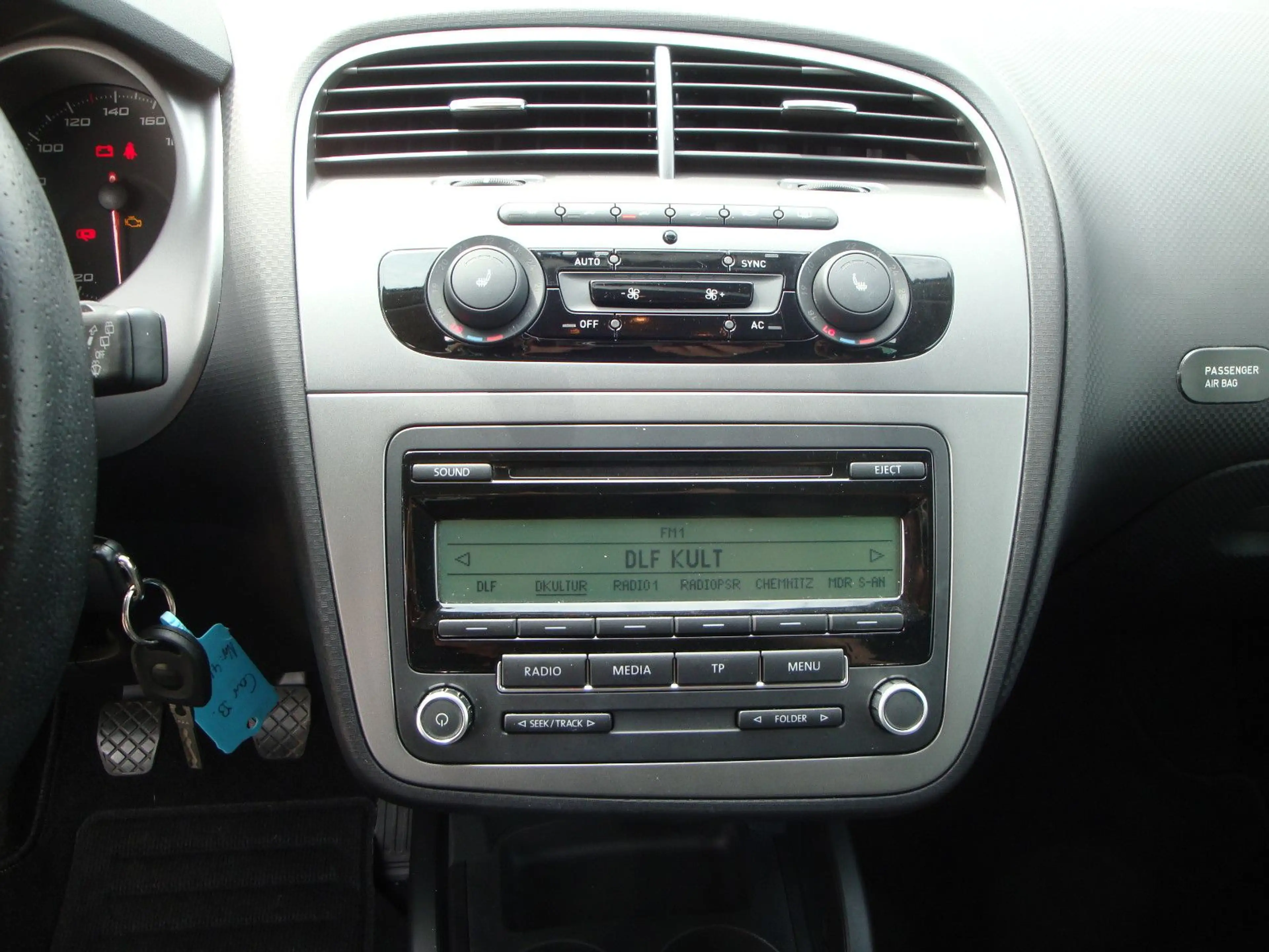 SEAT Altea XL 4You — photo 13