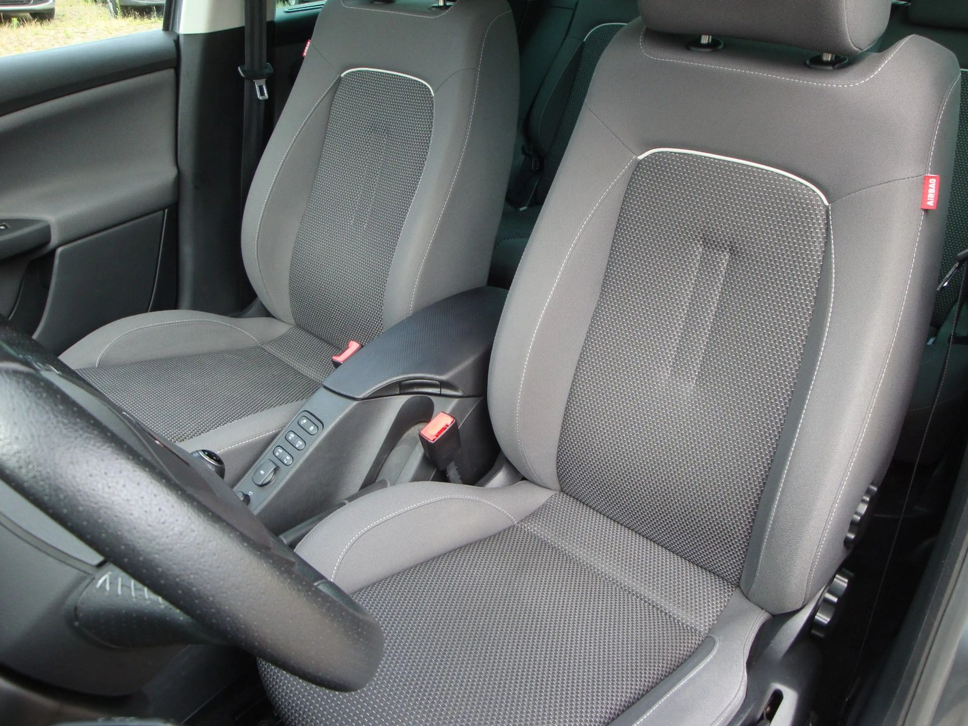 SEAT Altea XL 4You — photo 11