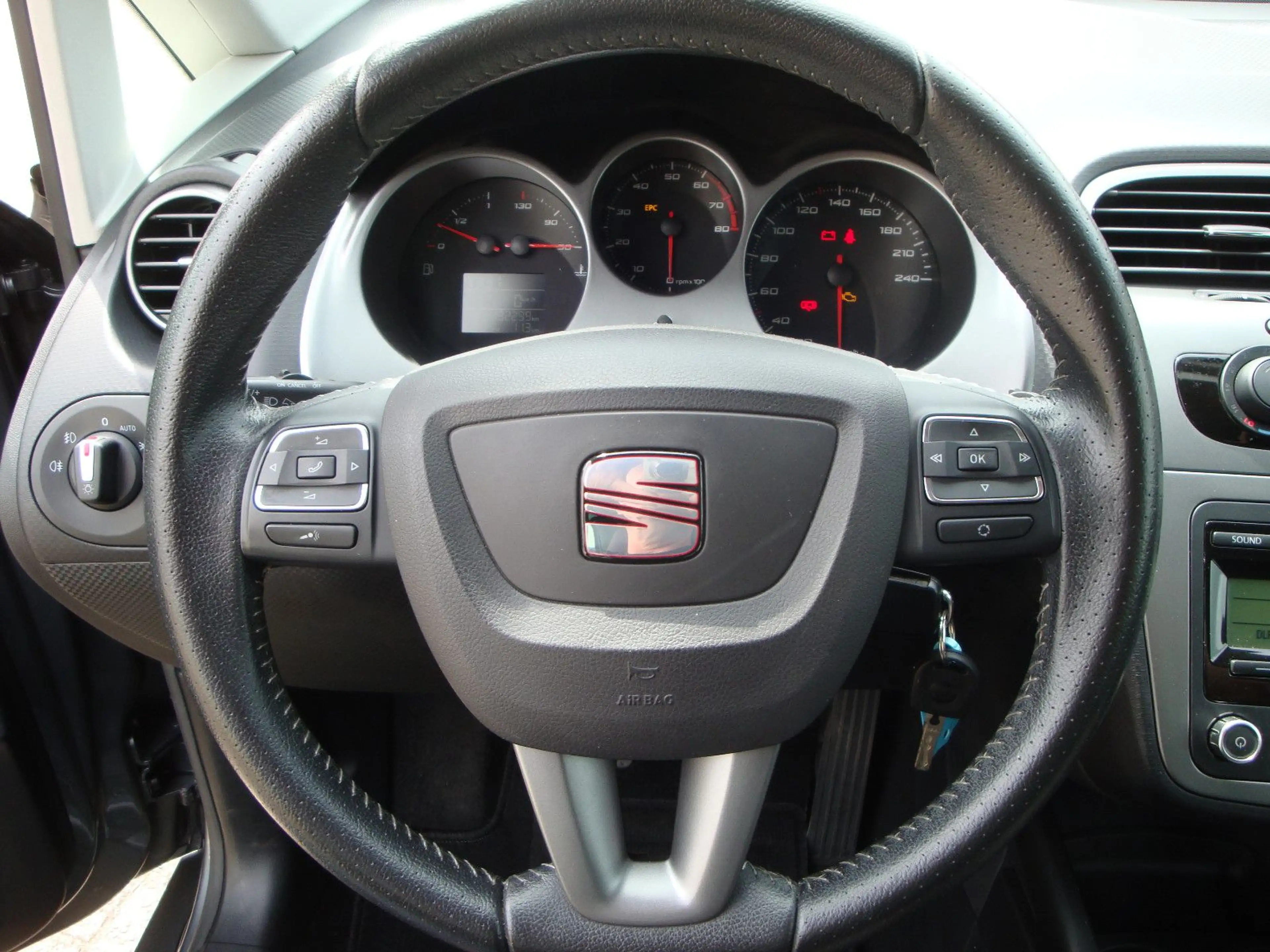 SEAT Altea XL 4You — photo 14