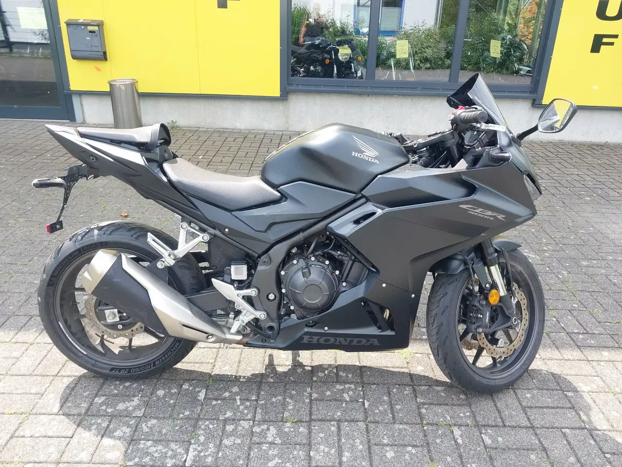 Honda CBR 500 R