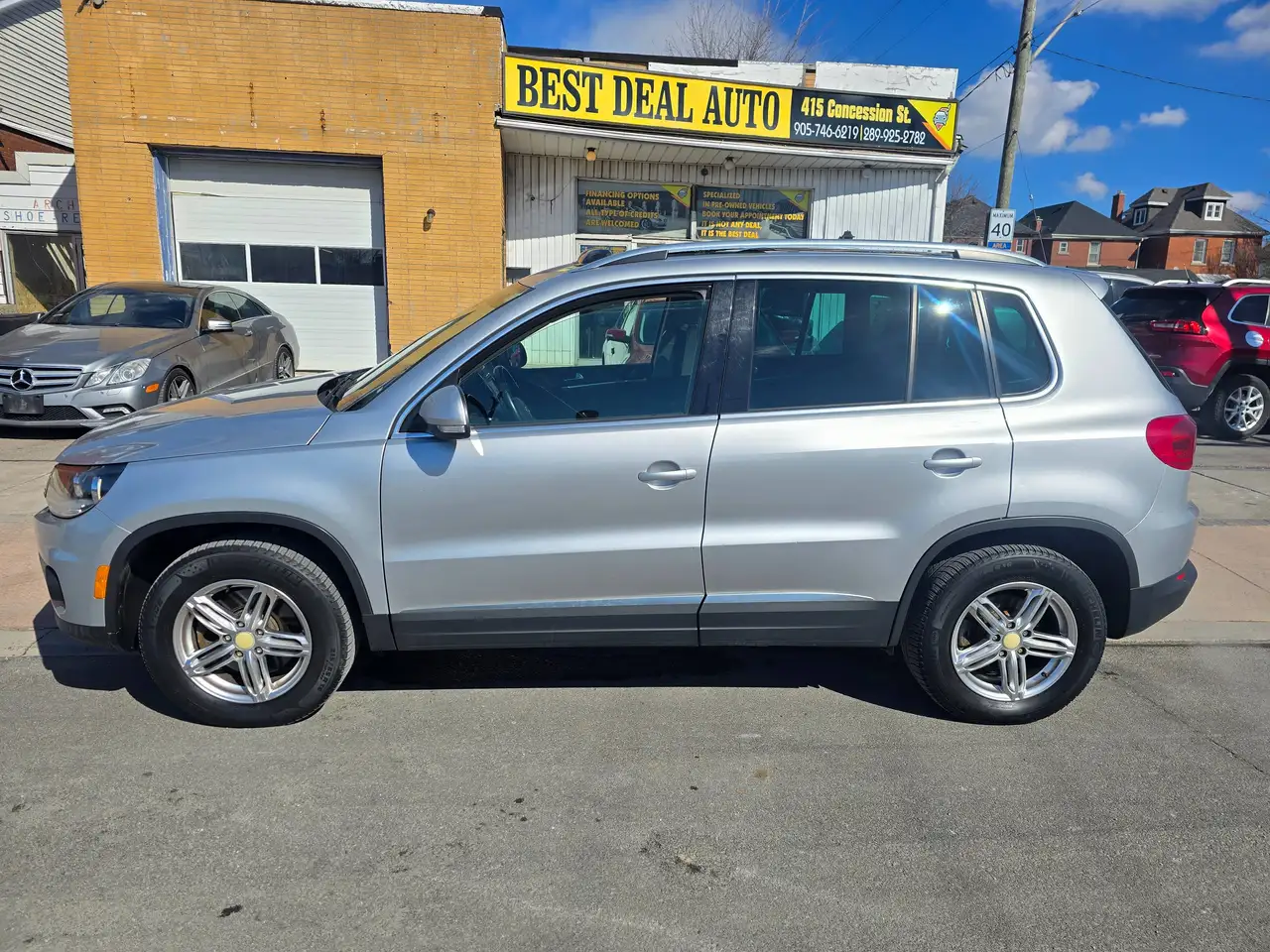 Volkswagen Tiguan photo Volkswagen Tiguan