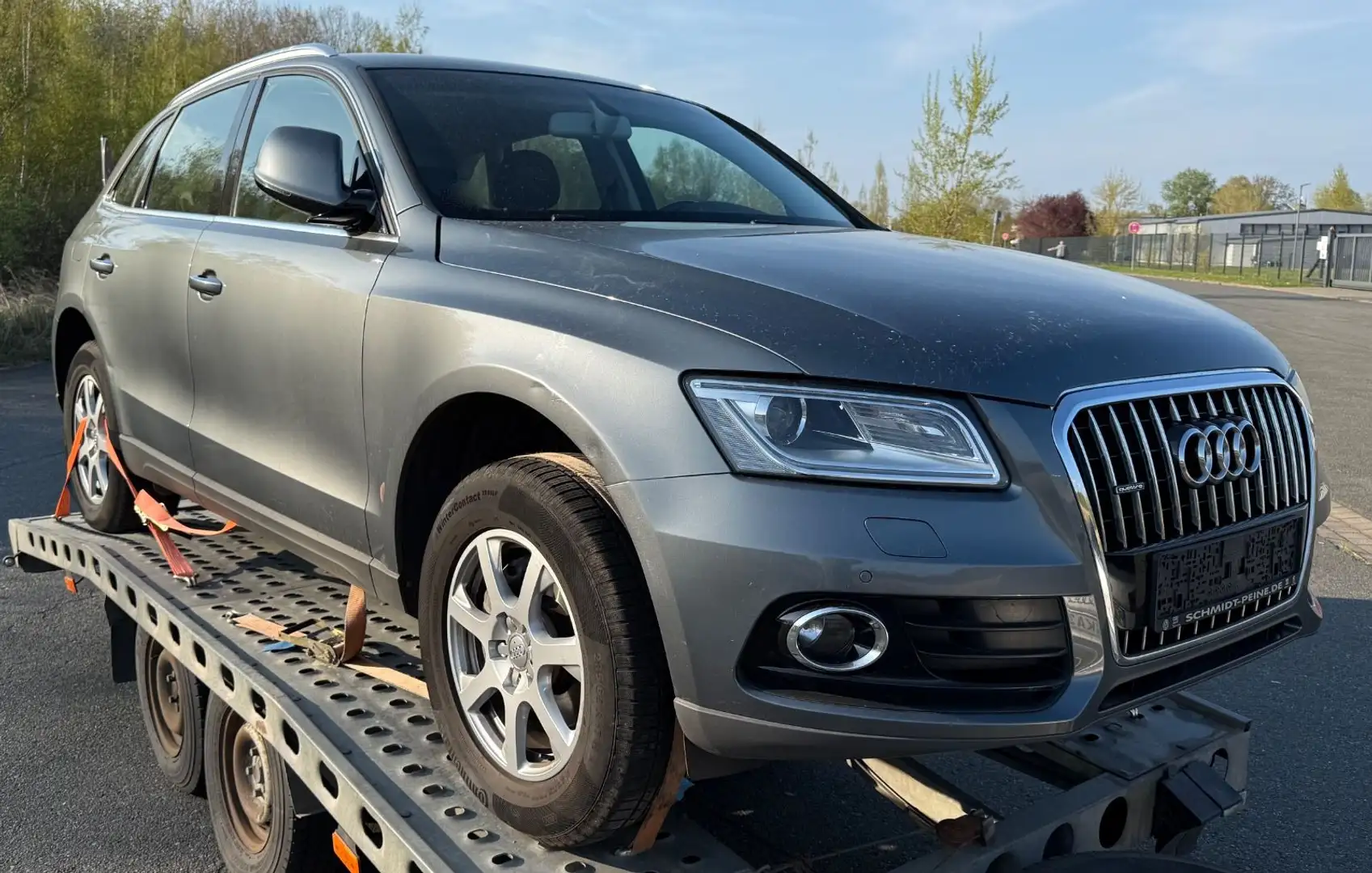 Audi Q5 2.0 TDI  quattro Leder Navi Ahk UNFALLFZG. Grijs - 1