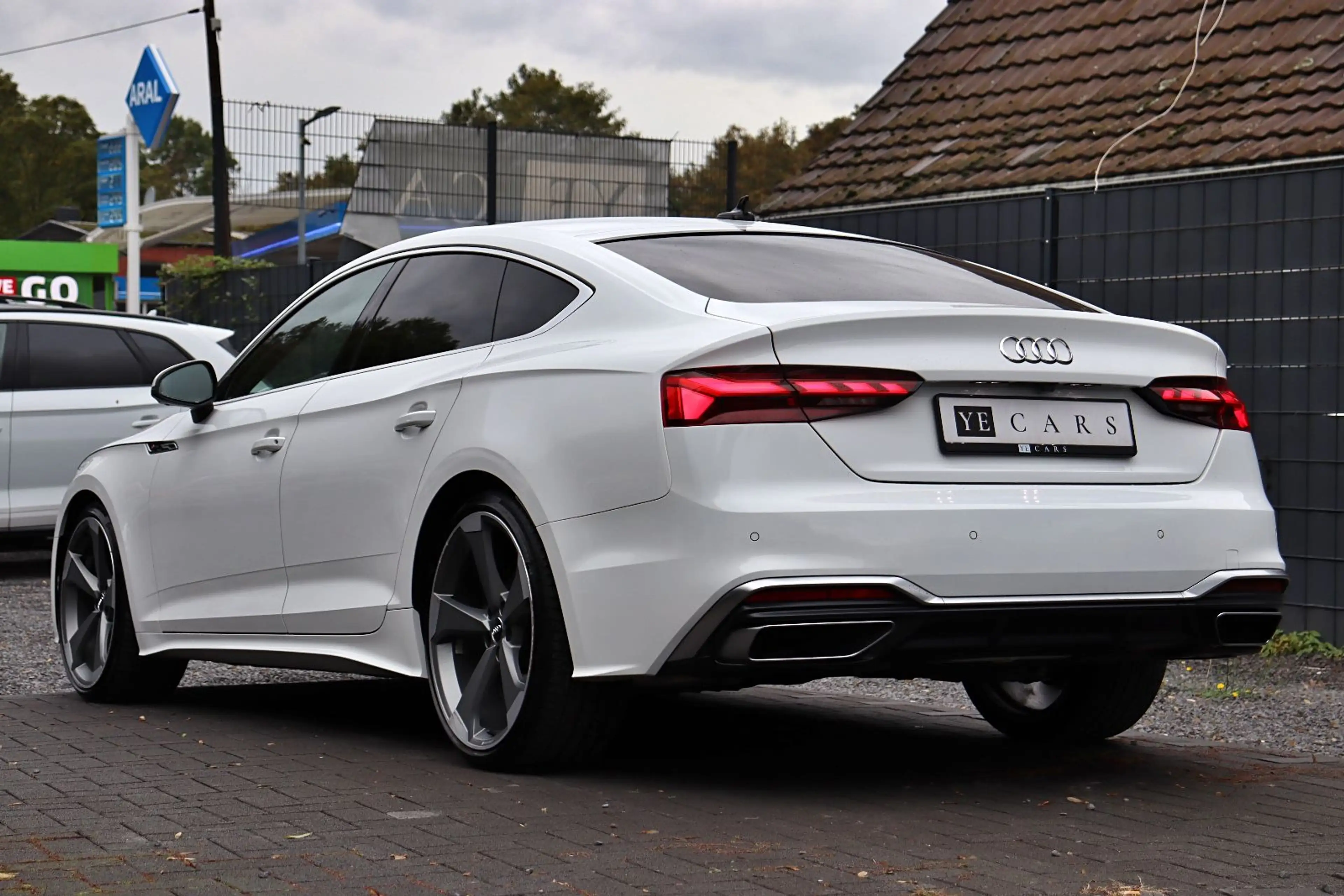 Audi A5 Sportback 40 TFSI S line MATRIX*360°*AHK*20" — photo 6