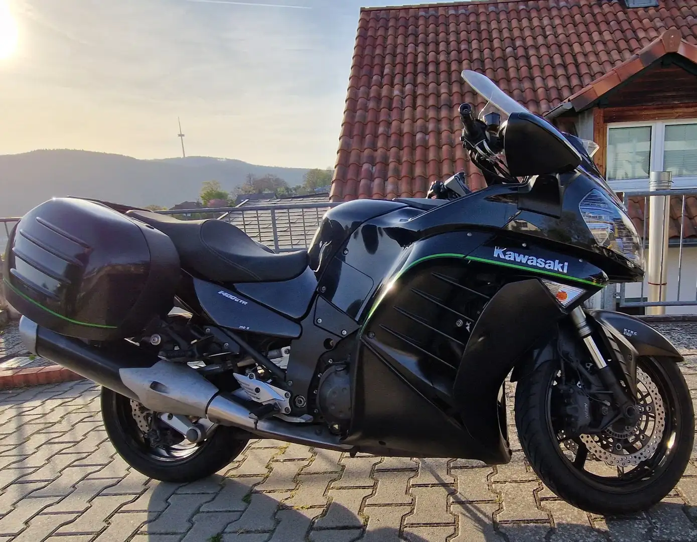 Kawasaki GTR 1400 Black - 1