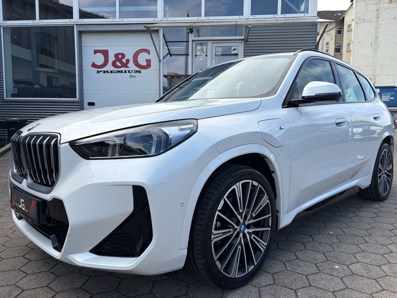 BMW X1 xDrive 25 e M Sport*el.Sitz*HuD*20`*HiFi