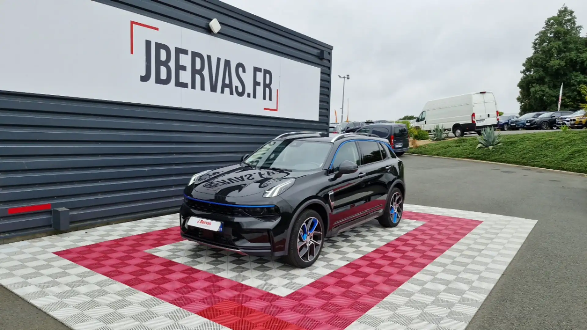 Lynk & Co 01 1.5 PHEV 261 CH DCTH7 Noir - 1