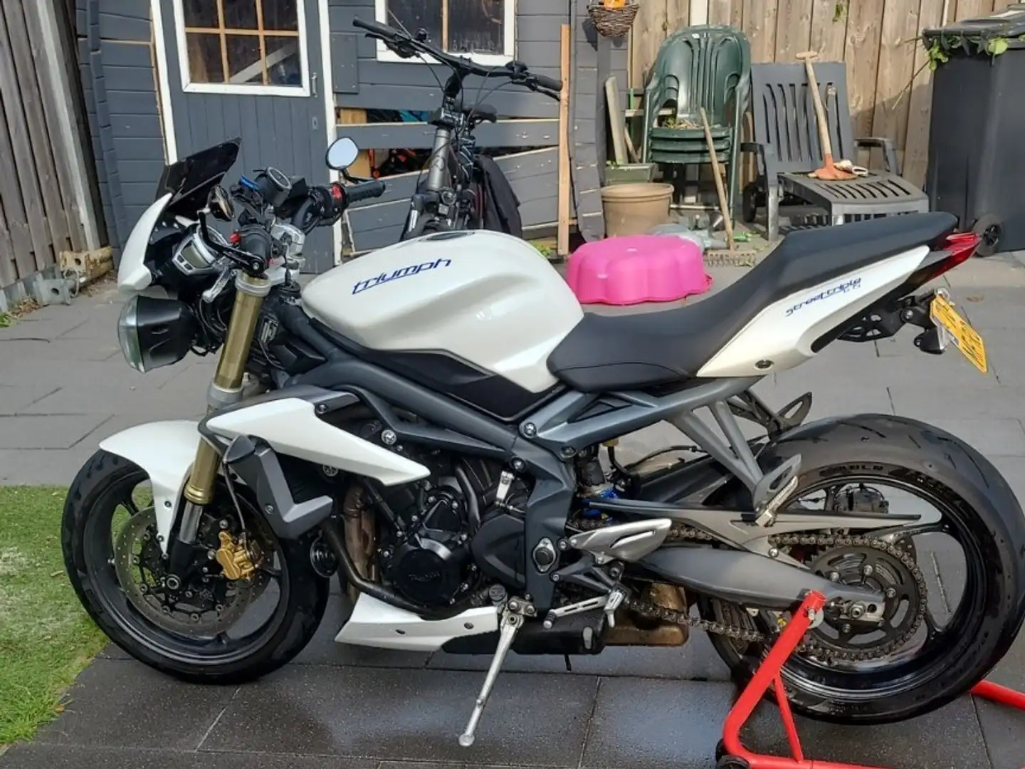 Triumph Street Triple 675 Weiß - 1