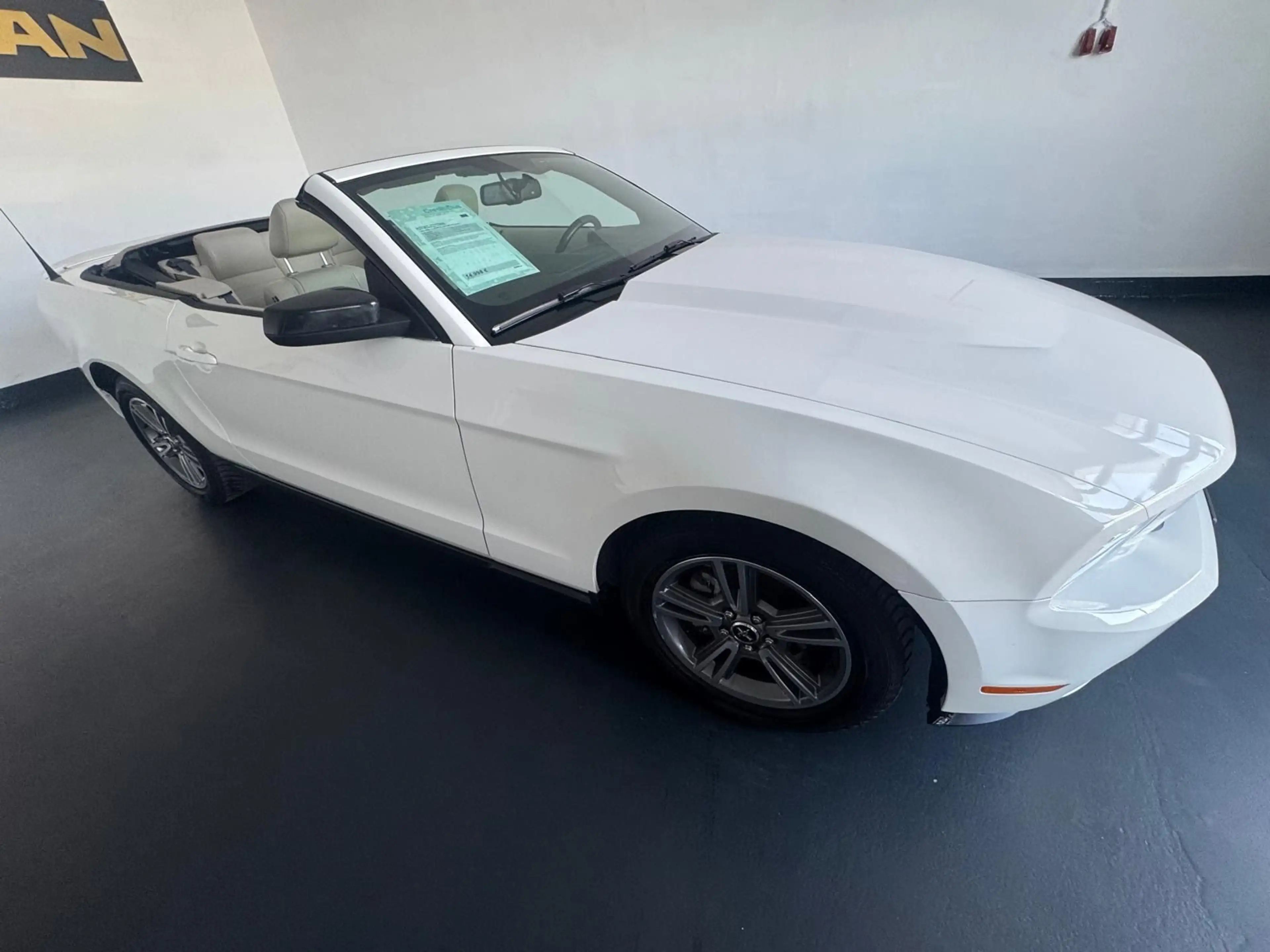 Ford Mustang CABRIO "V6+VOLLLEDER+SPORTPAKET" — photo 4