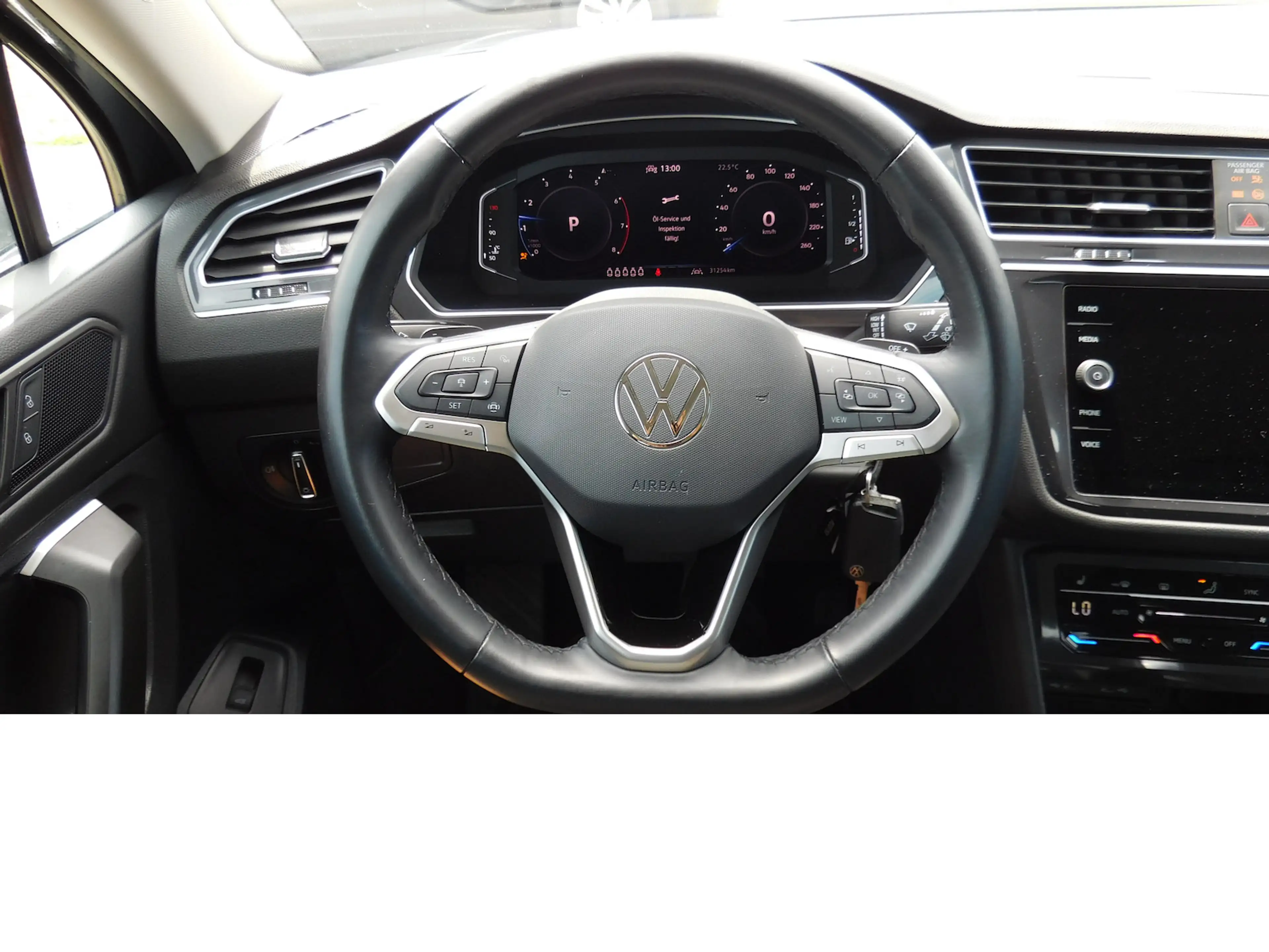 Volkswagen Tiguan Allspace 1.5 TSI Life 7 Sitze Navi DSG — photo 8
