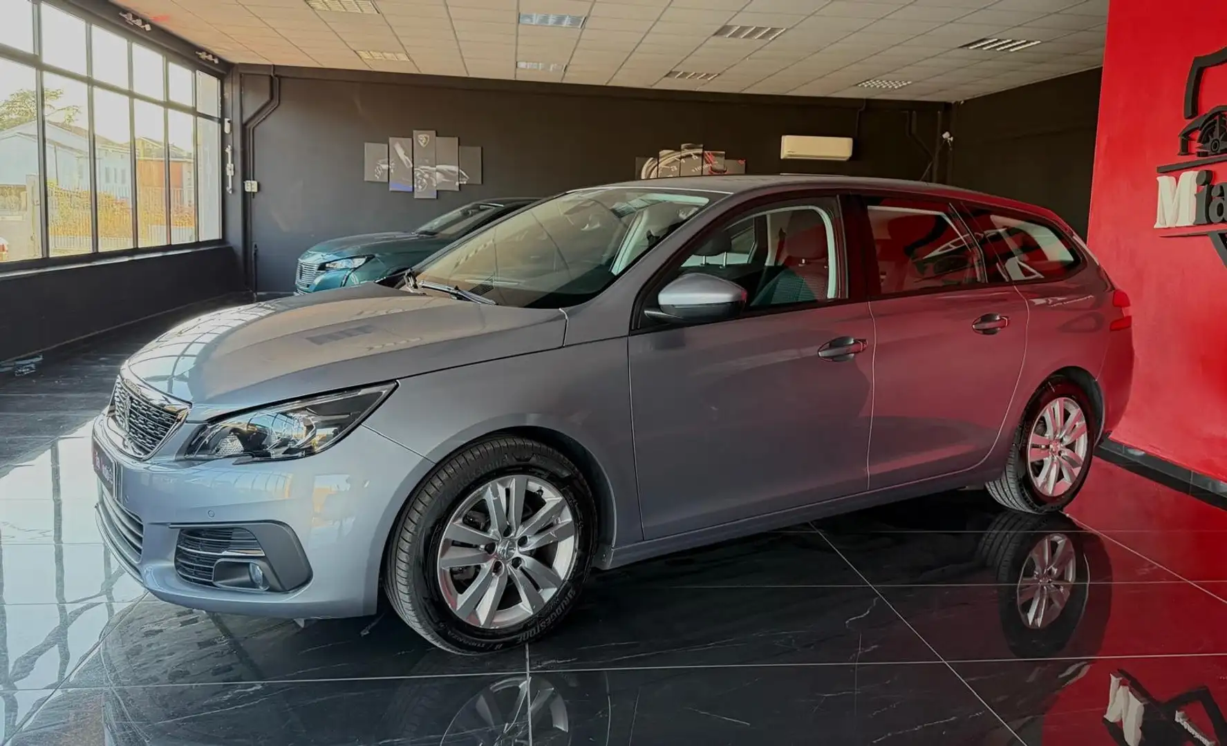 Peugeot 308 308 BlueHDi 130 S&S SW Allure Grigio - 1