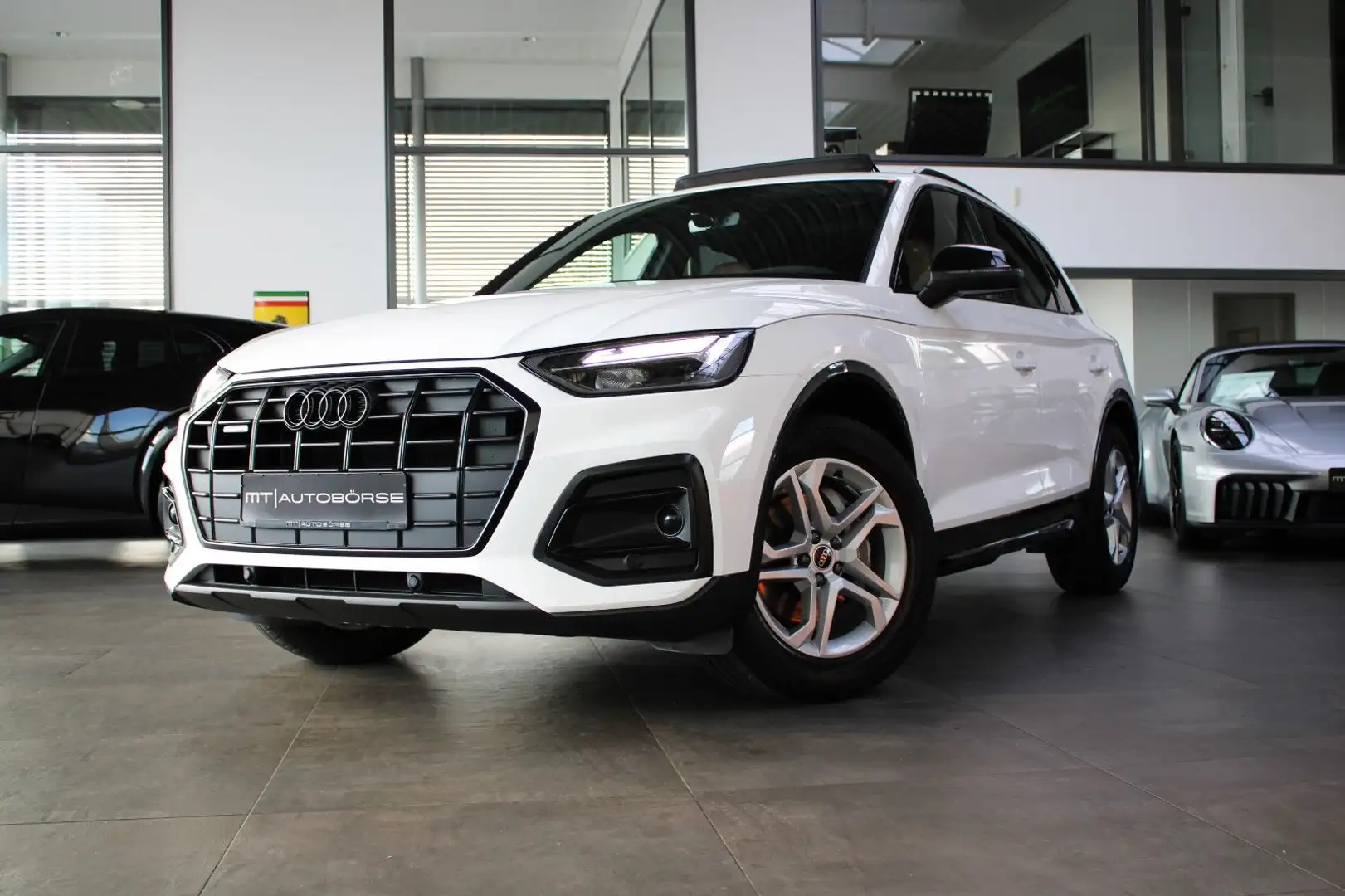 Audi Q5 40 TDI QU. SPORT ADVANCED B&O/STHZG/PANO./LED Weiß - 2