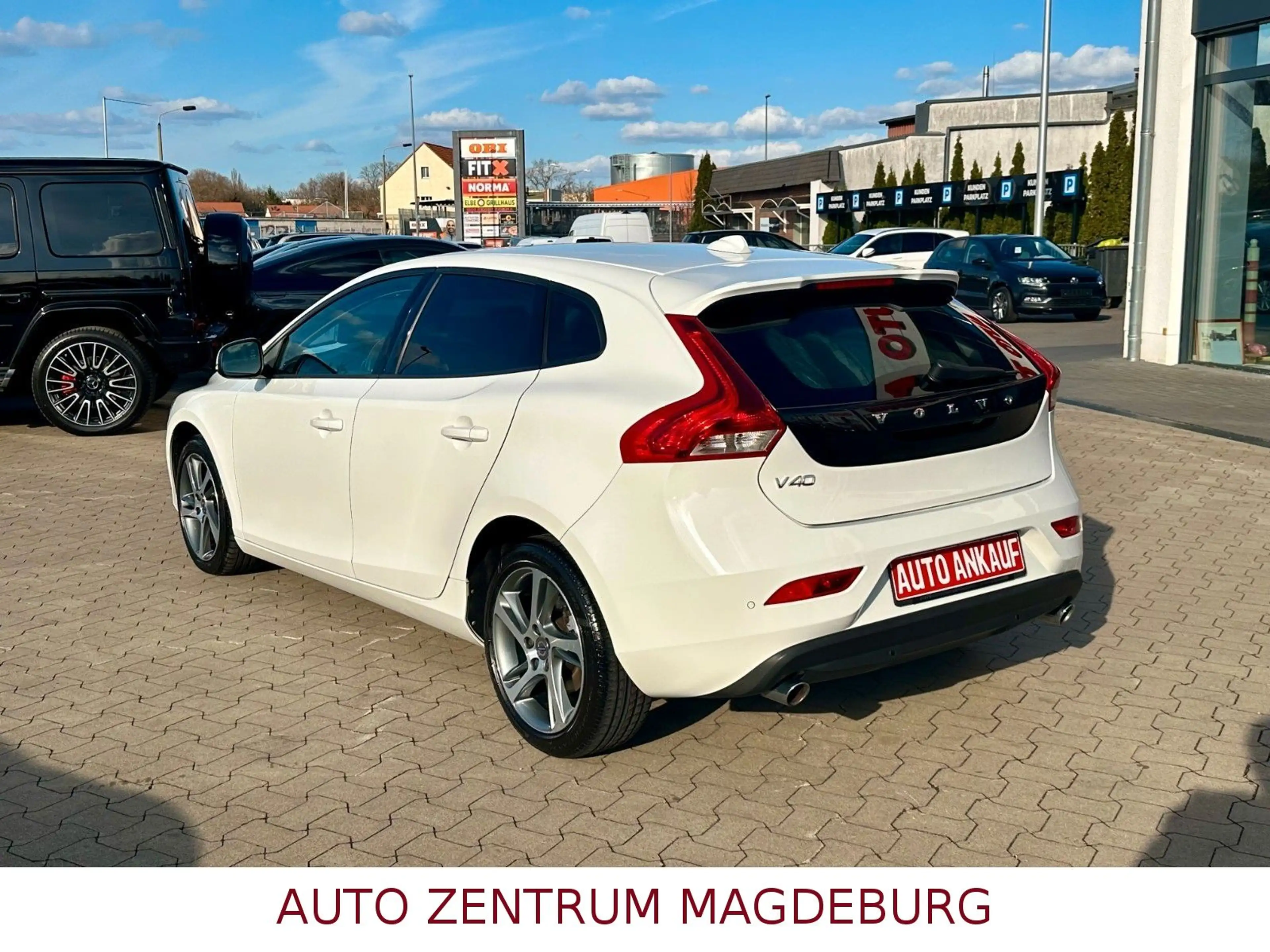Volvo V40 Momentum *NAVI*KAMERA*LED*TOTEWINKEL*SPURH* — photo 8