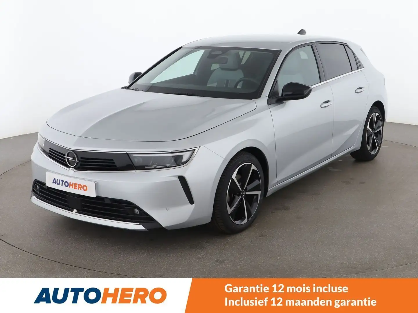 Opel Astra 1.2 Turbo Elegance Zilver - 1
