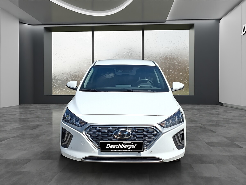 Hyundai IONIQ Ioniq 1,6 GDi Hybrid Level 5 DCT Aut. — photo 3