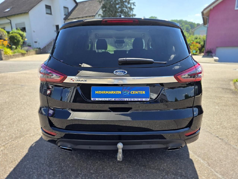 Ford S-Max S-MAX Titanium AUTOMATIK *AHK*NAVI*7-SITZ*KAM* — photo 5