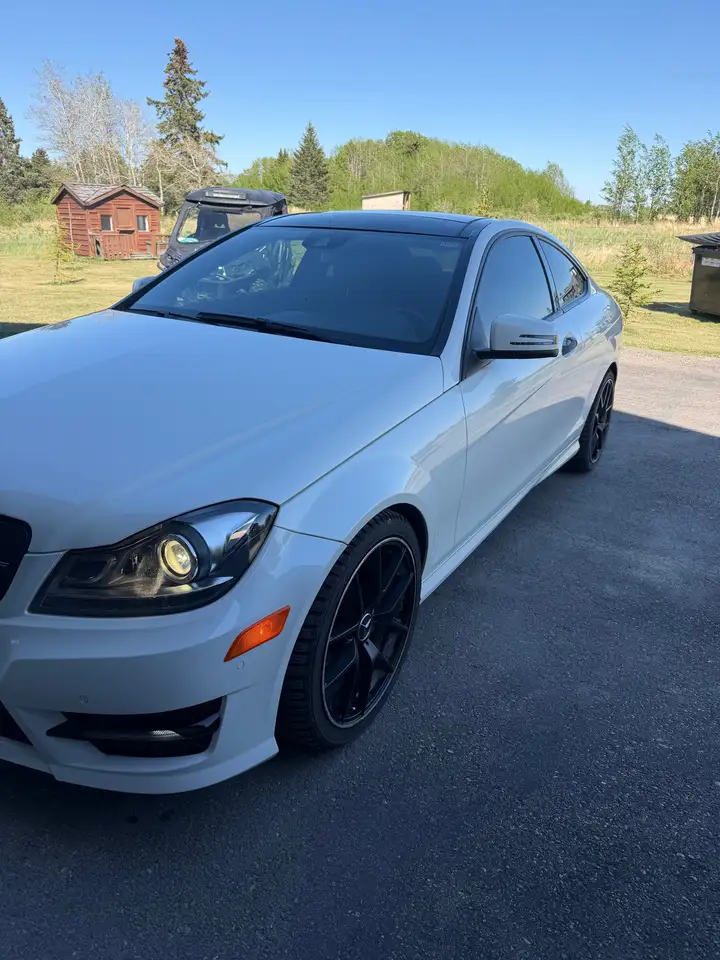 2015 Mercedes-Benz C-Class