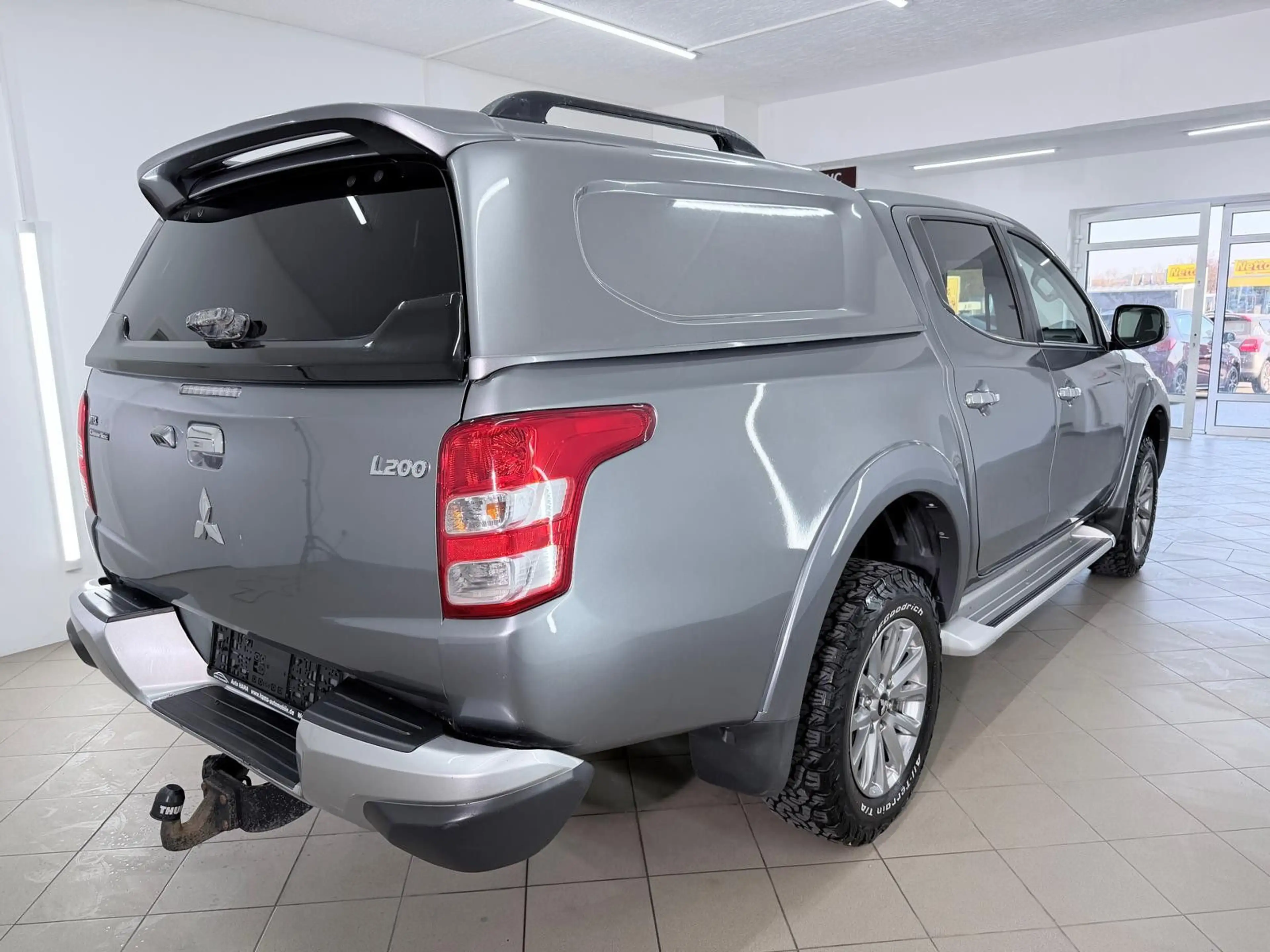 Mitsubishi L200 Doppelkabine 4WD*NAV*PDC*TÜV NEU* — photo 5