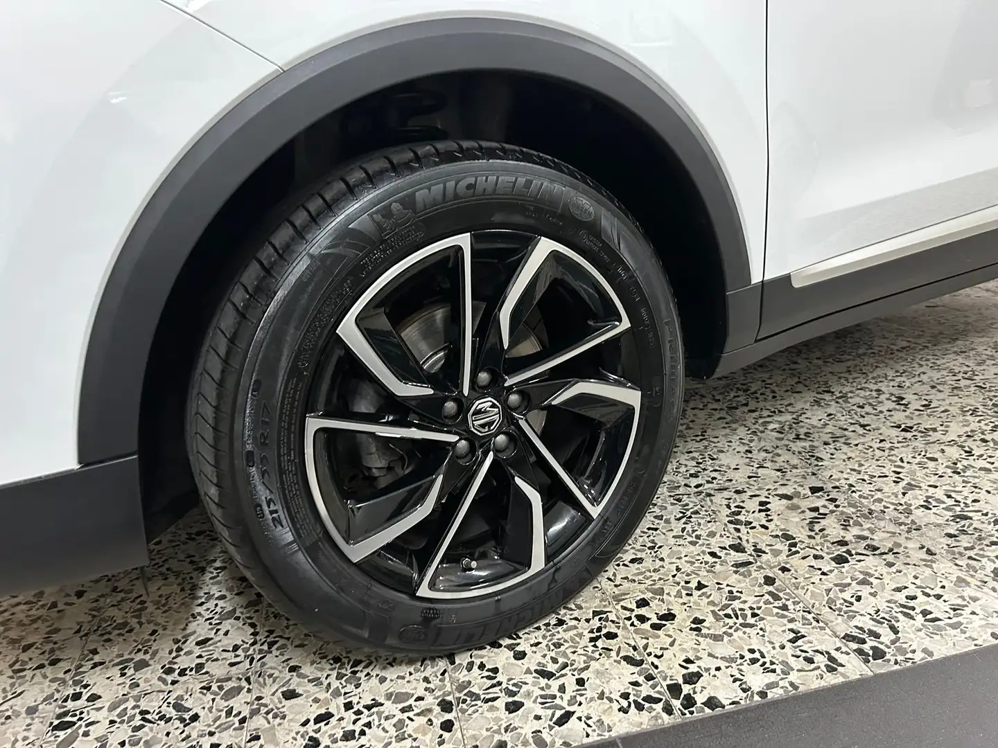 MG ZS ZS 2021 1.0 Luxury Blanc - 2