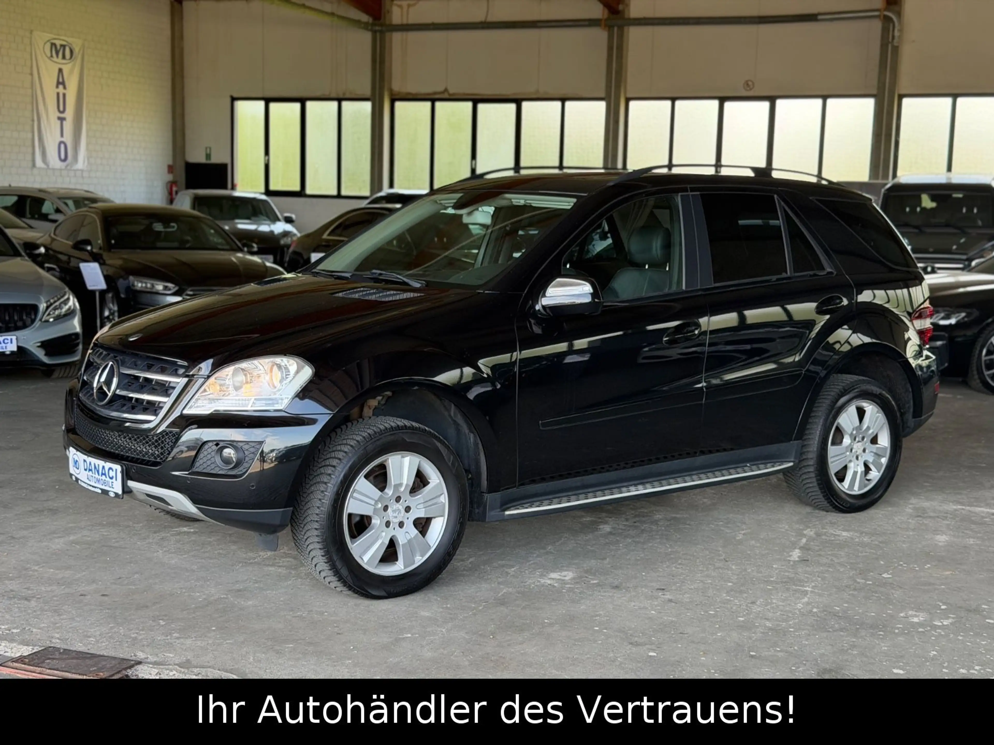 Mercedes-Benz ML 300 CDI*AHK 3,5t*PDC*Tempomat*Voll Leder — photo 3