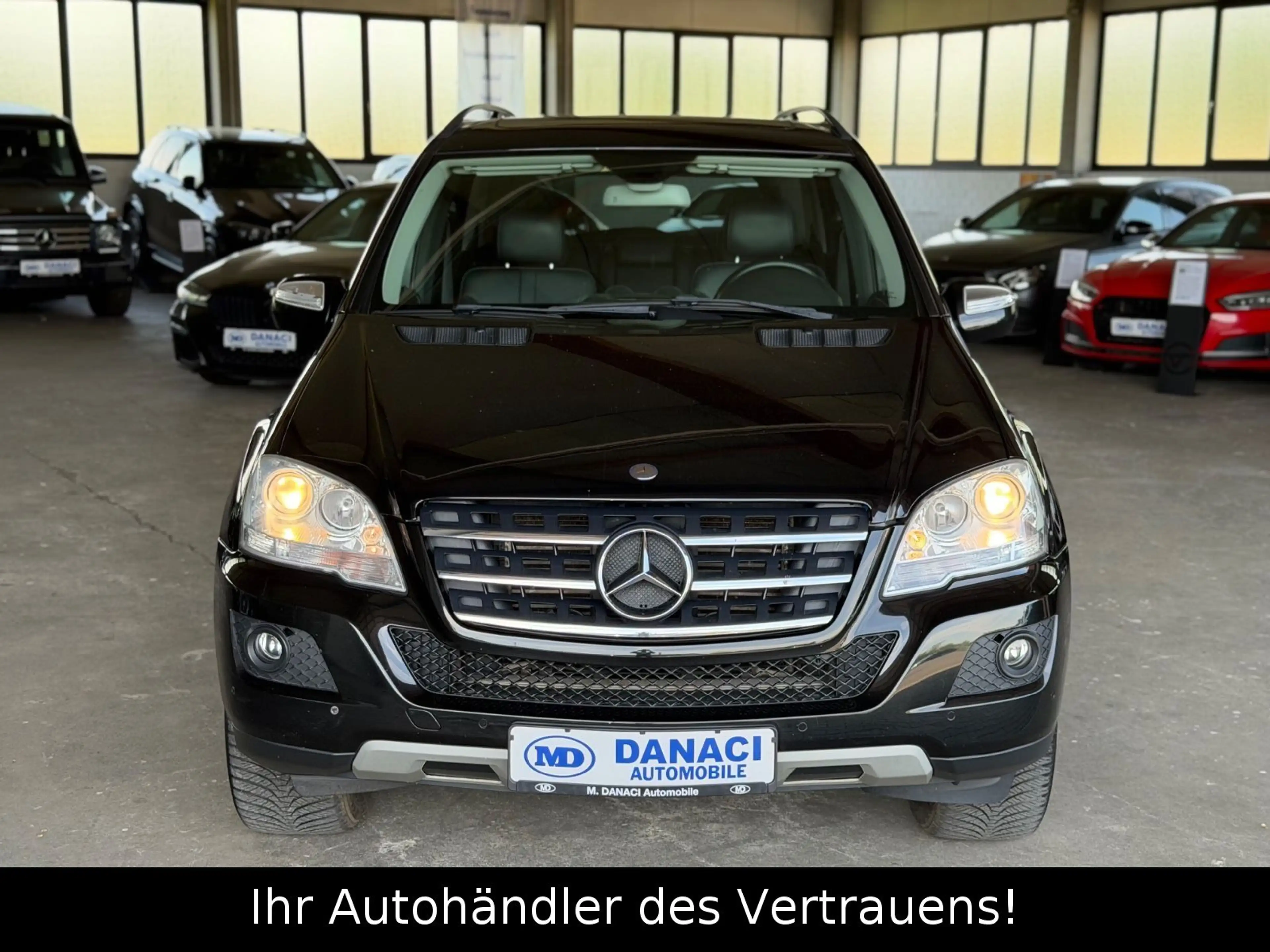 Mercedes-Benz ML 300 CDI*AHK 3,5t*PDC*Tempomat*Voll Leder — photo 2
