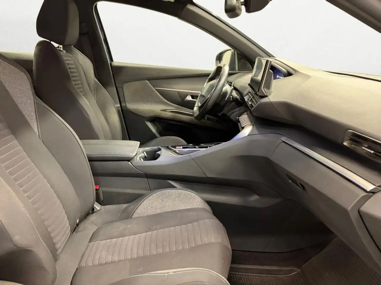 Peugeot 3008 3008 — photo 11