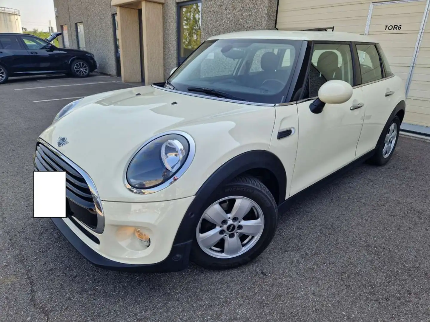 MINI Cooper 1.5 136 CV Garantie 12 Mois Beige - 2