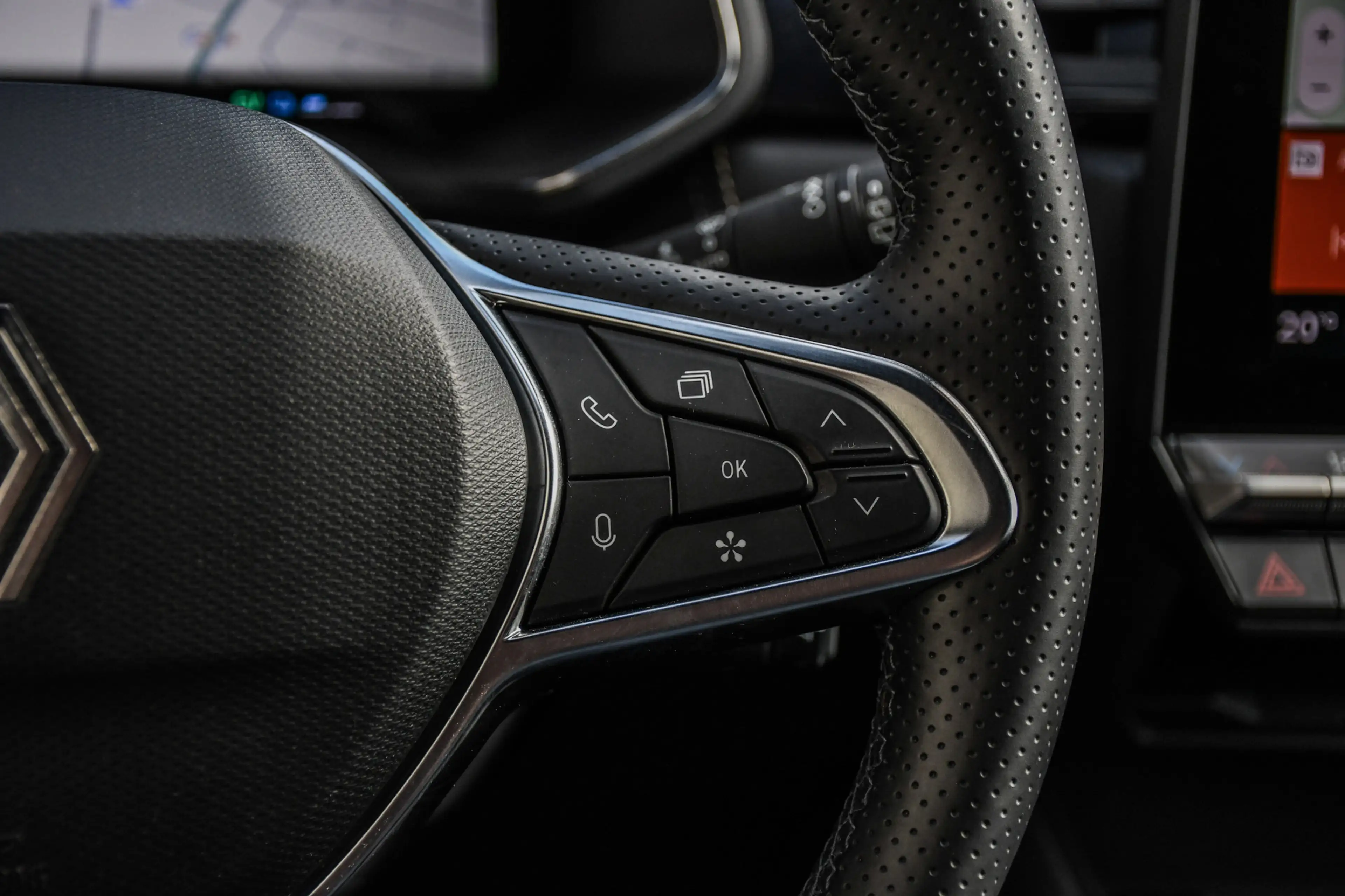 Renault Symbioz 1.6 E-Tech full hybrid 145 Techno — photo 12