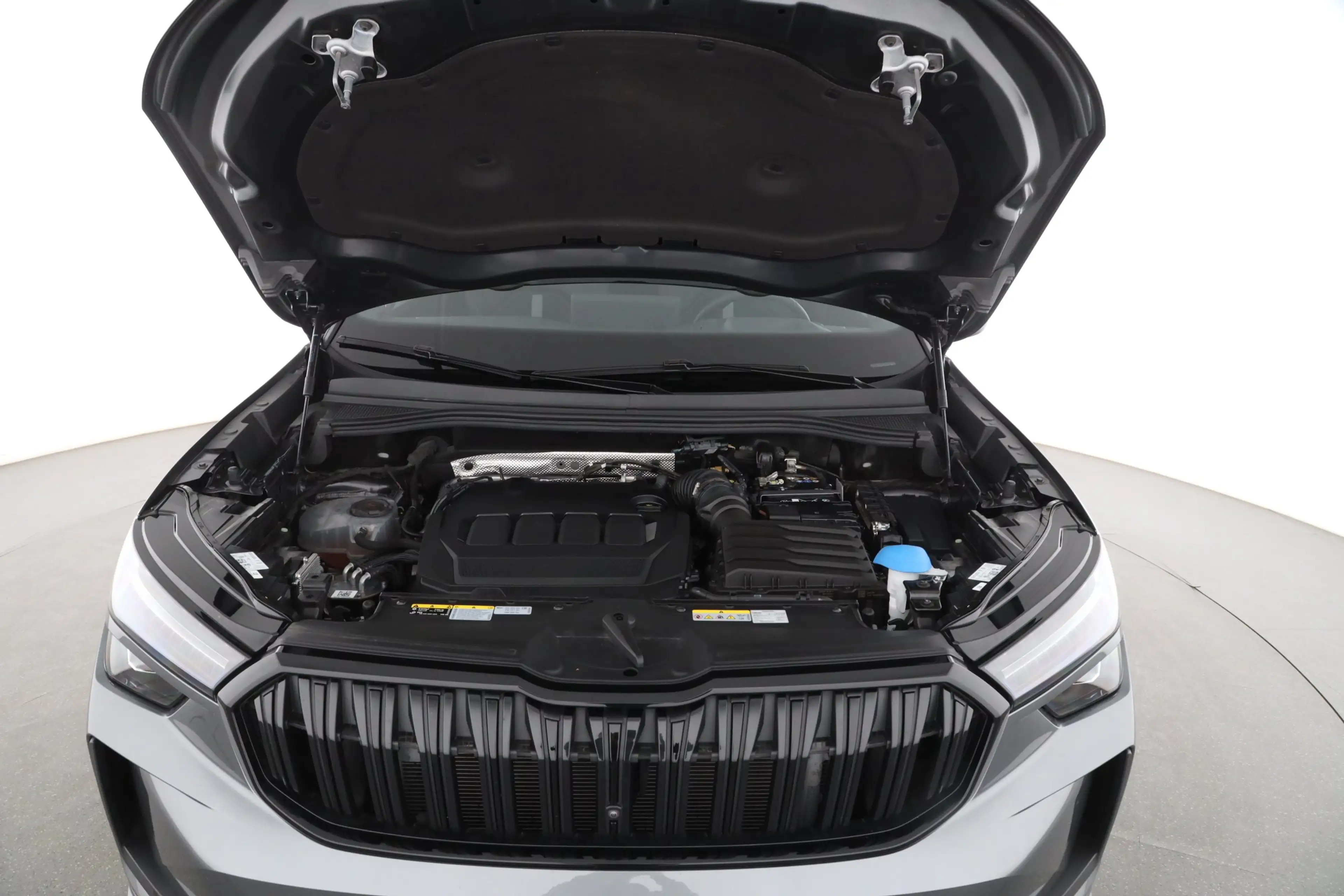 Skoda Kodiaq 2.0 TDI DSG 4x4 SPORTLINE |AHK|NAVI| — photo 9