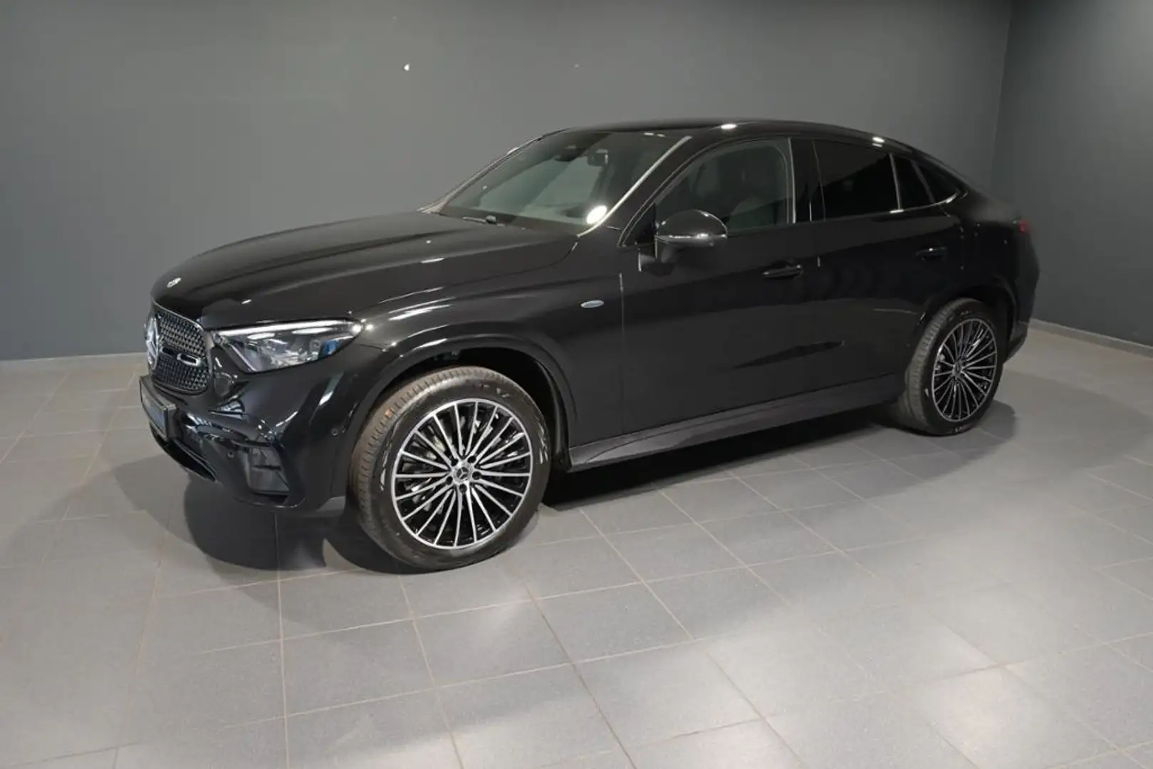 Mercedes-Benz GLC 400 e 4M Coupé AMG Night SpurW W-Paket PDC Schwarz - 1