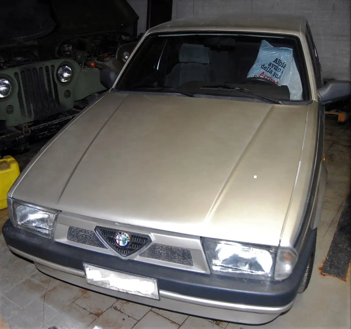 Alfa Romeo 75 75 1.8 ie Argintiu - 1