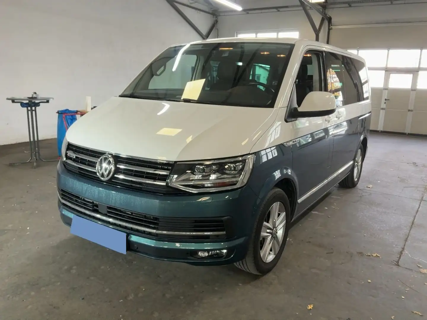 Volkswagen T6 Multivan 2.0 tdi 199CV DSG 4Motion Generation Six Bulli Grau - 1