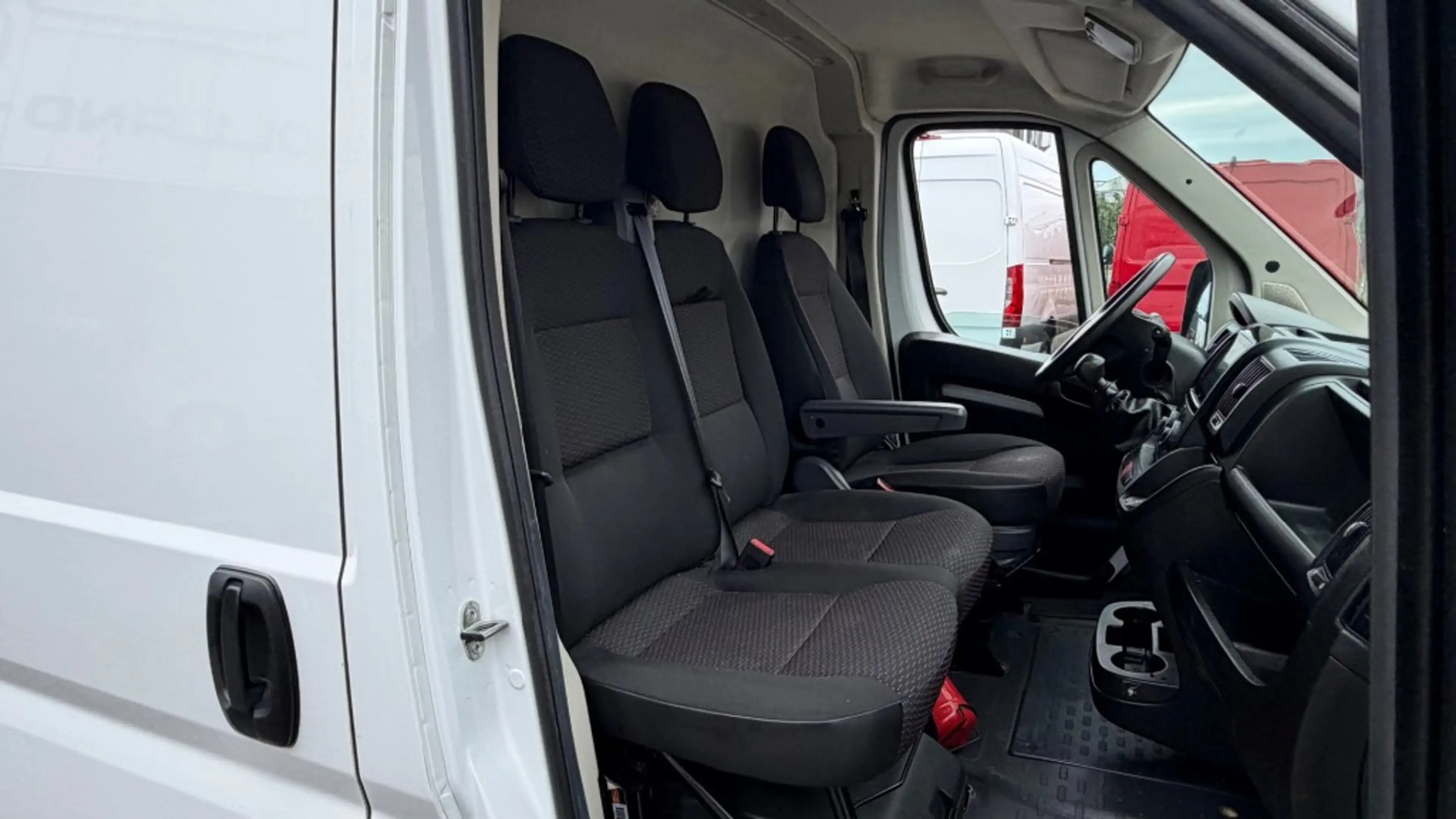 Opel Movano 2.2D 103KW 140PK L2H2 EURO 6 APPLE CARPLAY/ CAMERA — photo 7
