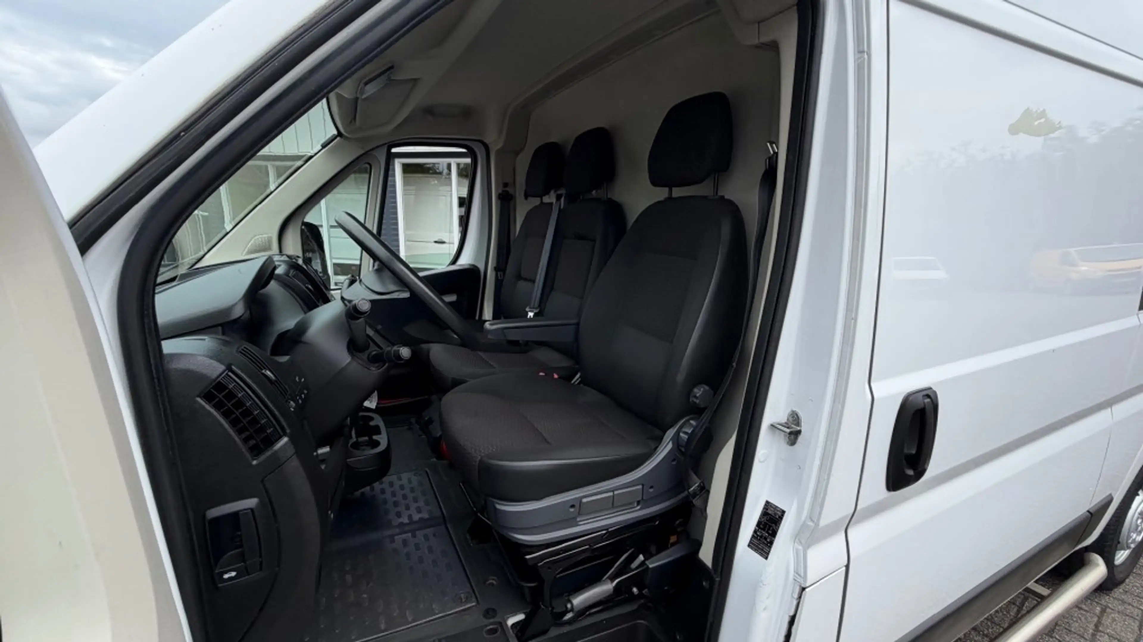 Opel Movano 2.2D 103KW 140PK L2H2 EURO 6 APPLE CARPLAY/ CAMERA — photo 19