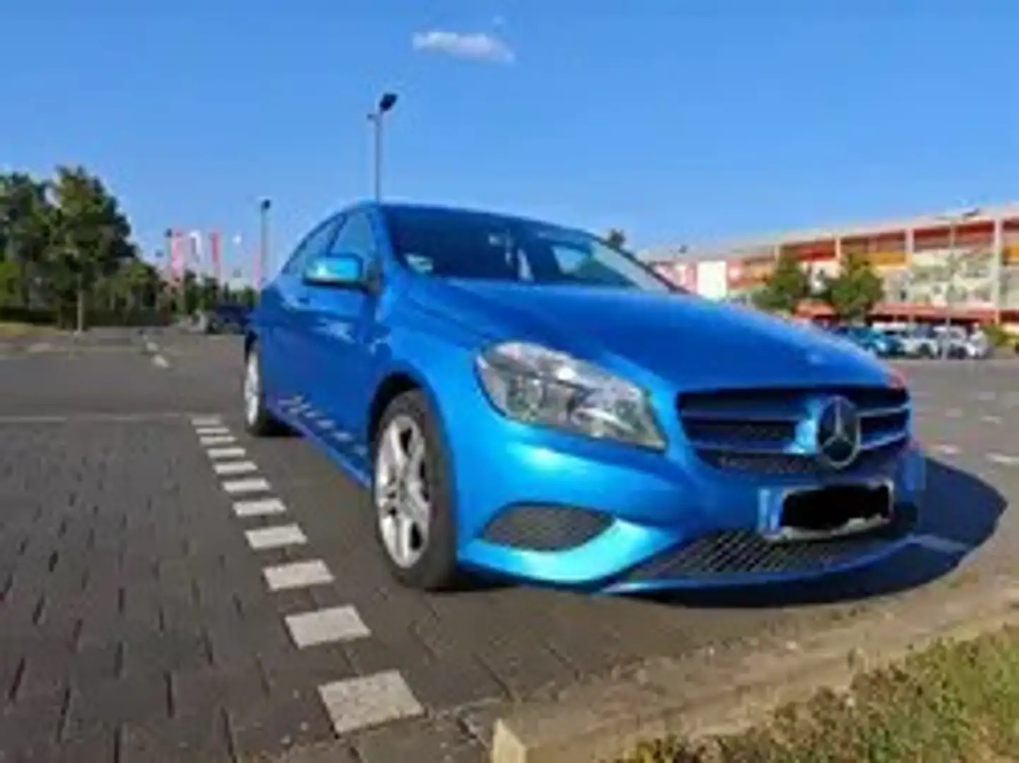 Mercedes-Benz A 180 CDI (BlueEFFICIENCY) 7G-DCT AMG Sport - 1