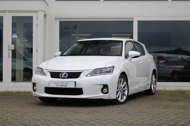 Lexus CT 200h Hybrid Luxury I Mark Levinson I Parelwit I LED I U