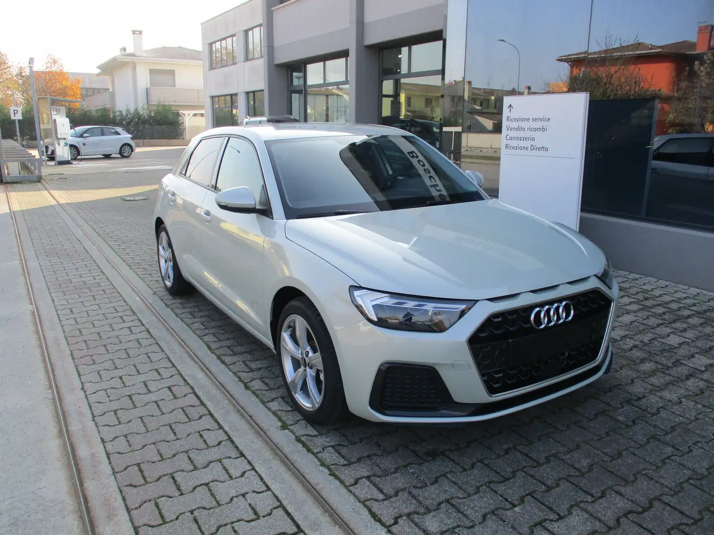 Audi A1 A1 Sportback 30 1.0 tfsi Business 116cv Argent - 2