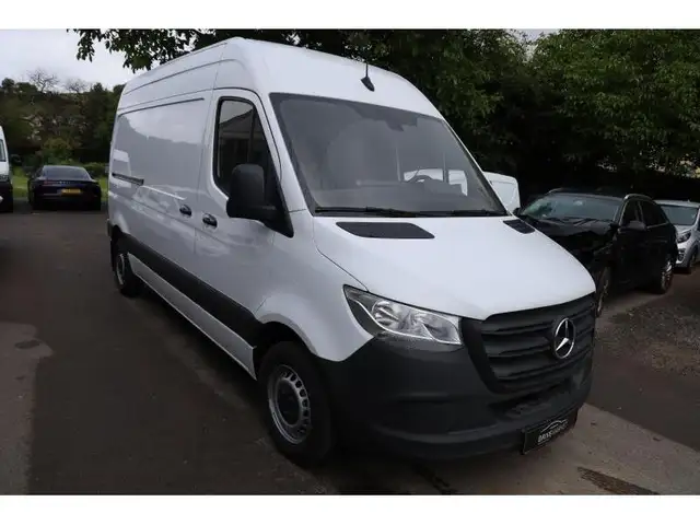 Mercedes-Benz Sprinter 315 Kasten L2 FWD
