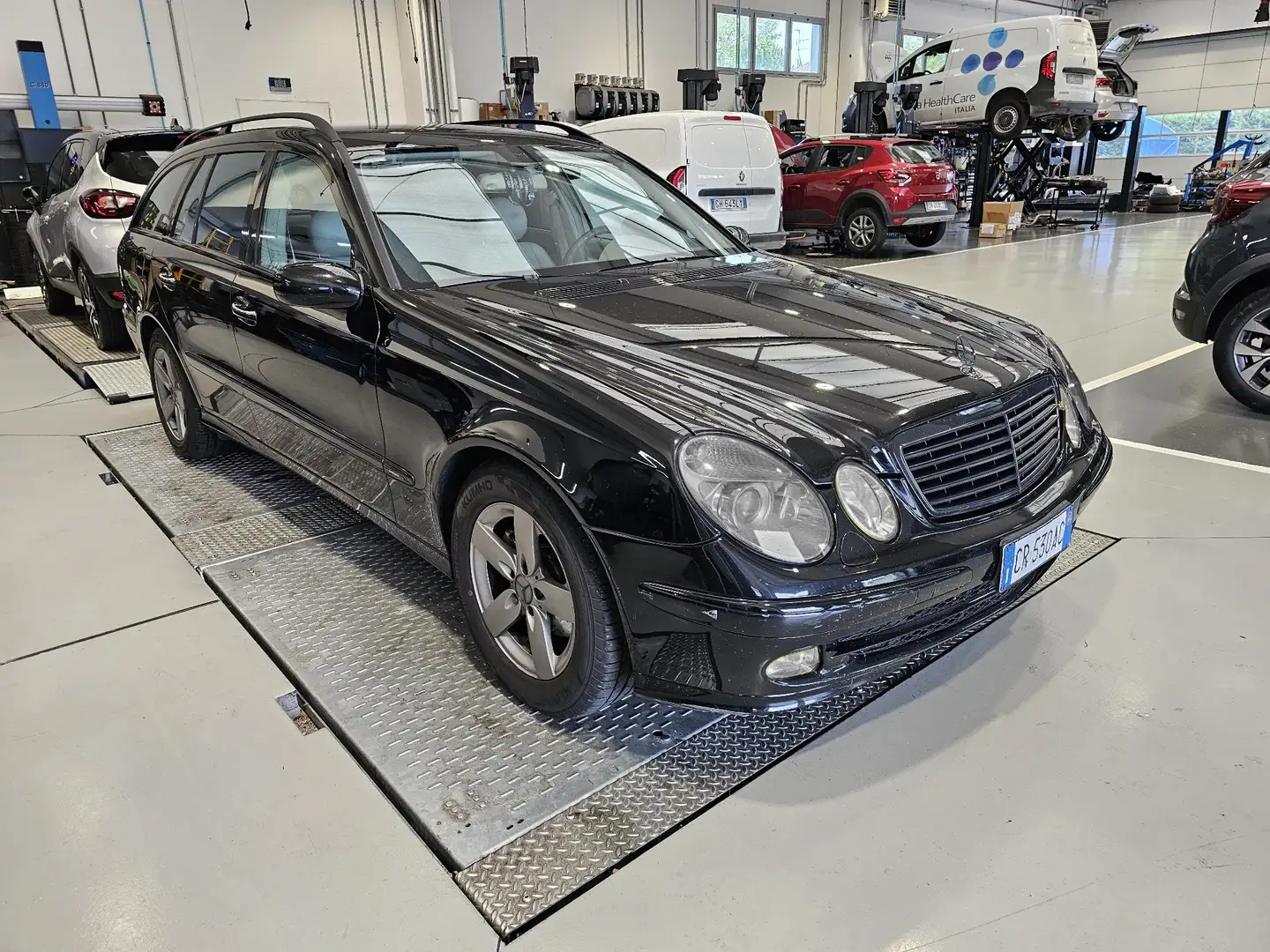 Mercedes-Benz E 270 SW cdi Avantgarde - 2