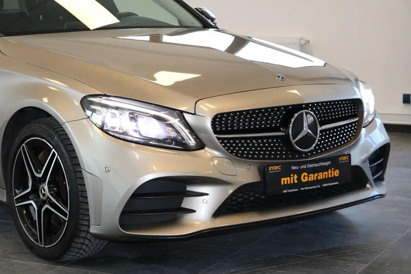 Mercedes-Benz C 300 de T-Modell AMG Line/ PANO/ACC/LEDER Silver - 2