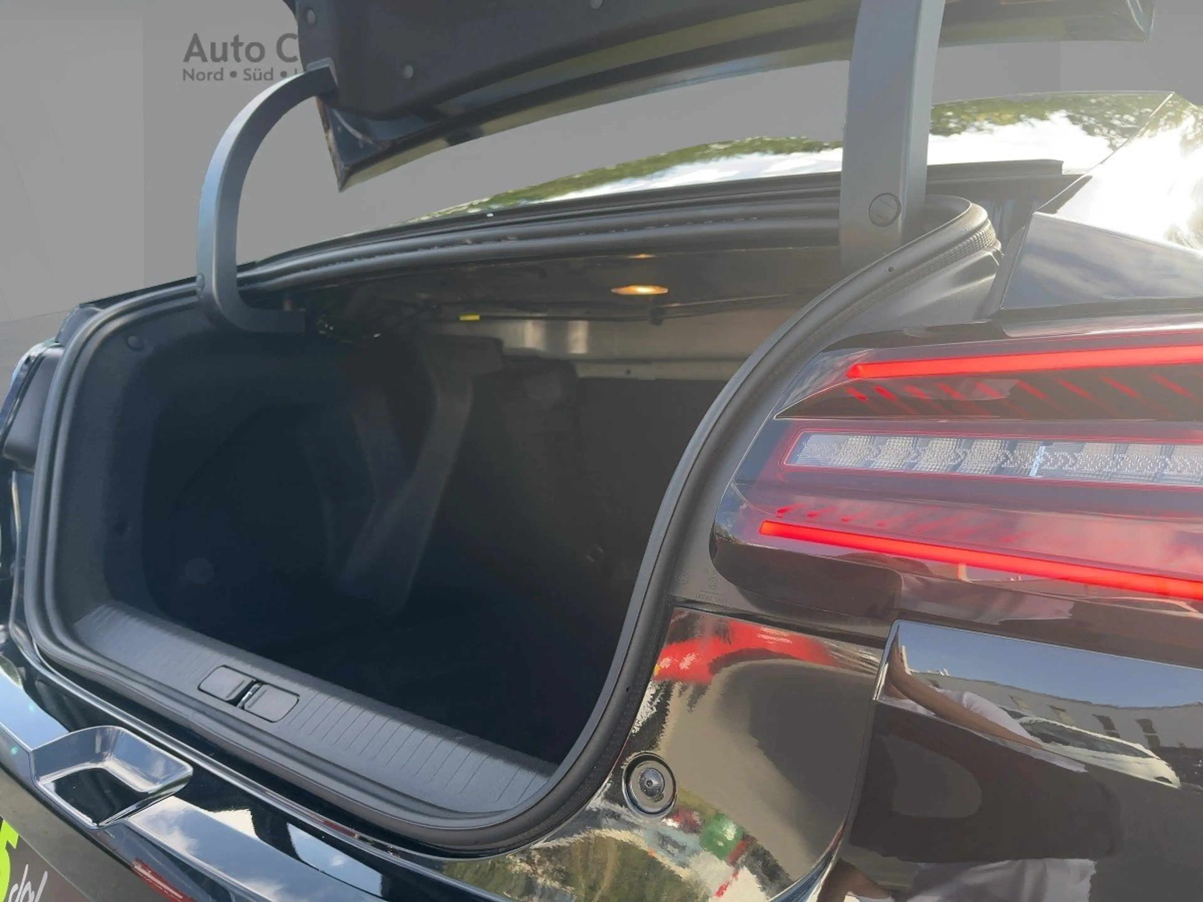 Citroen C4 X AT8 Max HUD/FullLED/Navi/KlimaA/PDC/Kamera — photo 9