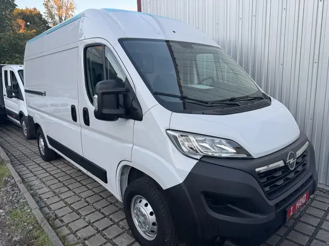 Opel Movano HKa L2H2 3,5t Edition/1.Hand/Klima/PDC/TÜV Neu