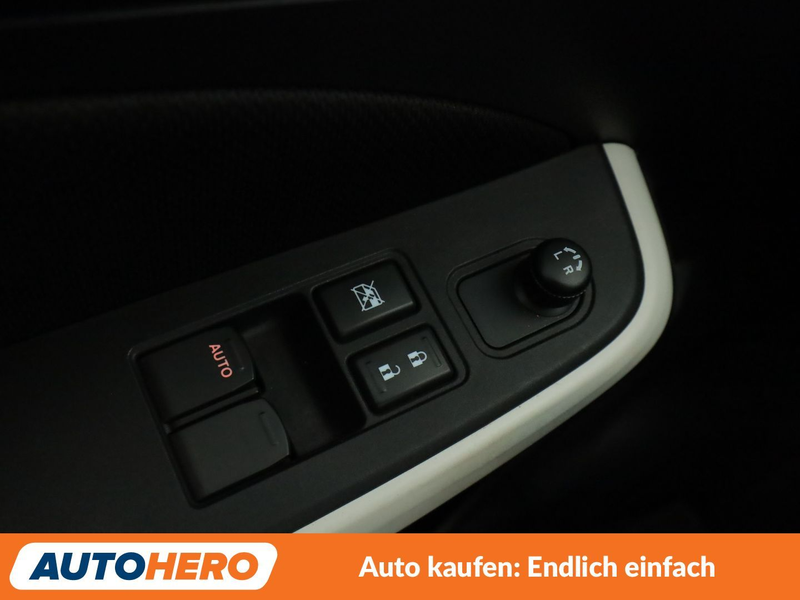 Suzuki Swift 1.2 DualJet Club*CAM*SHZ*AHK*KLIMA*GARANTIE* — photo 28