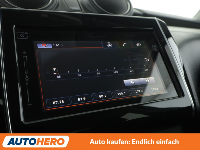 Suzuki Swift 1.2 DualJet Club*CAM*SHZ*AHK*KLIMA*GARANTIE* — photo 22